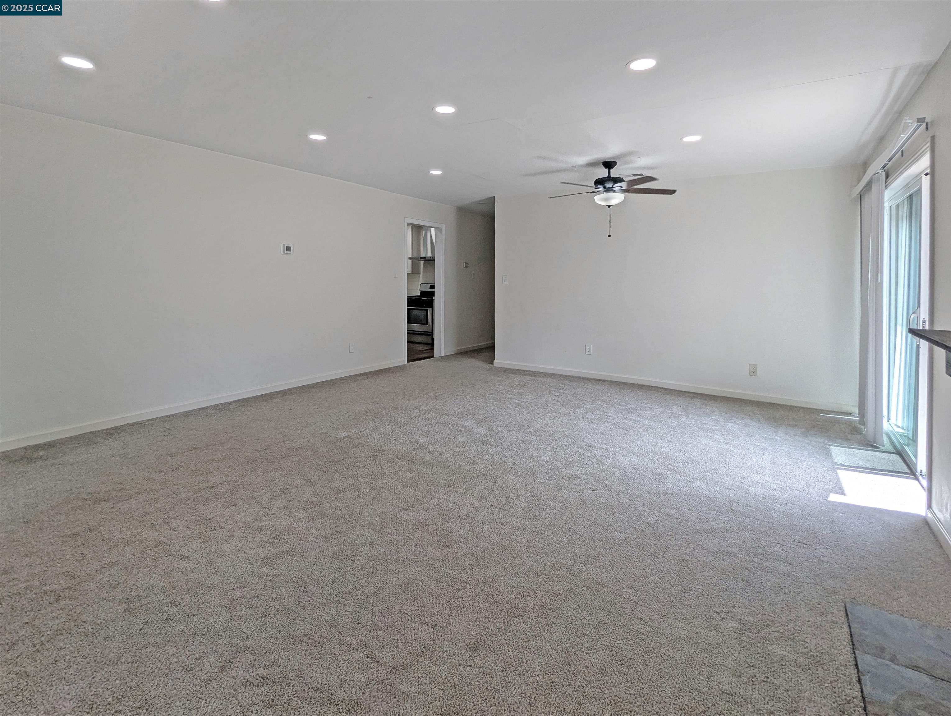 1906 Coastland Ave, San Jose, California 95125, 3 Bedrooms Bedrooms, 6 Rooms Rooms,2 BathroomsBathrooms,Residential Lease,For Rent,1906 Coastland Ave,41106195