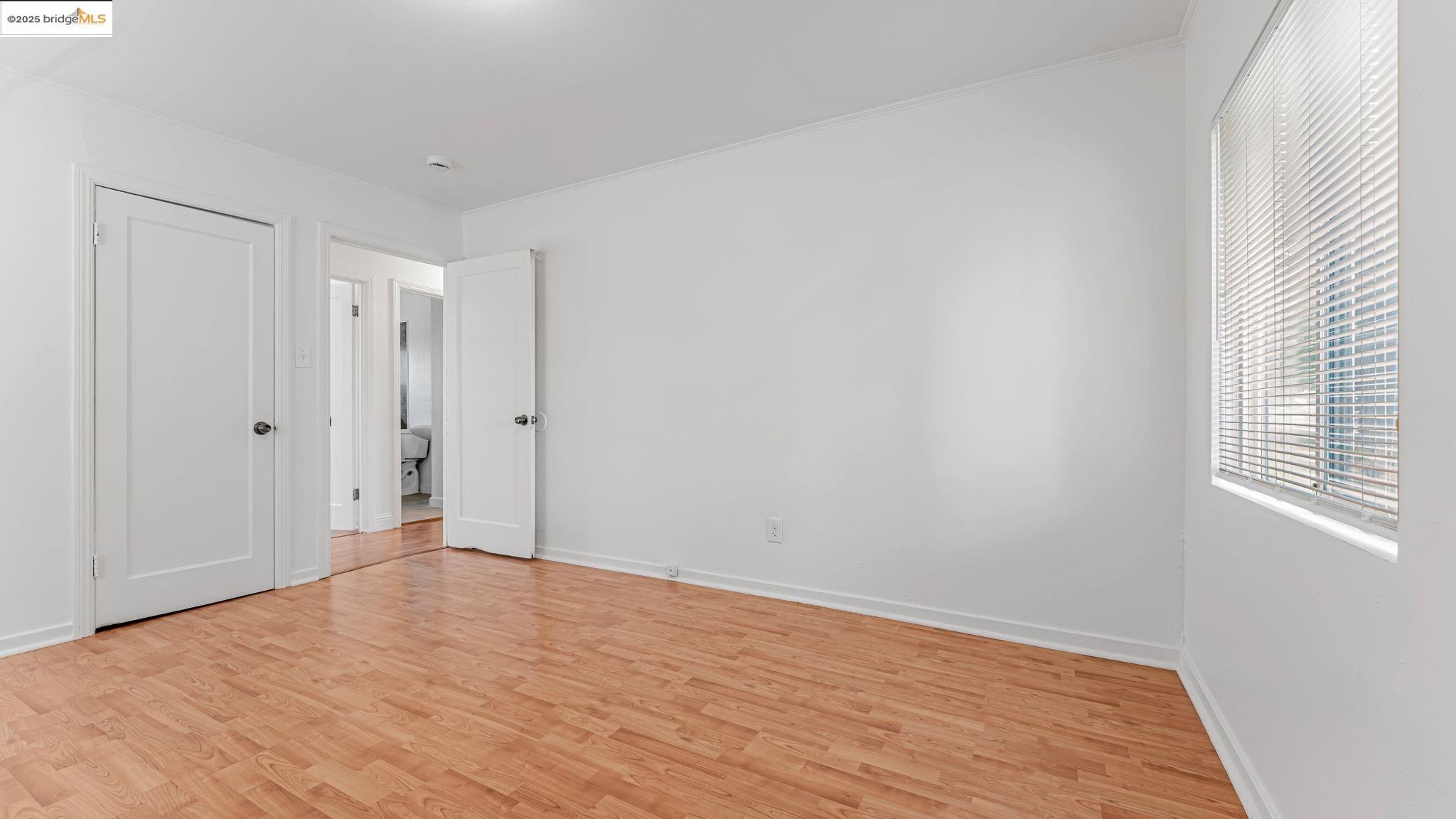 Detail Gallery Image 23 of 37 For 528 La Prenda Drive, Oakland,  CA 94603 - 3 Beds | 2/1 Baths