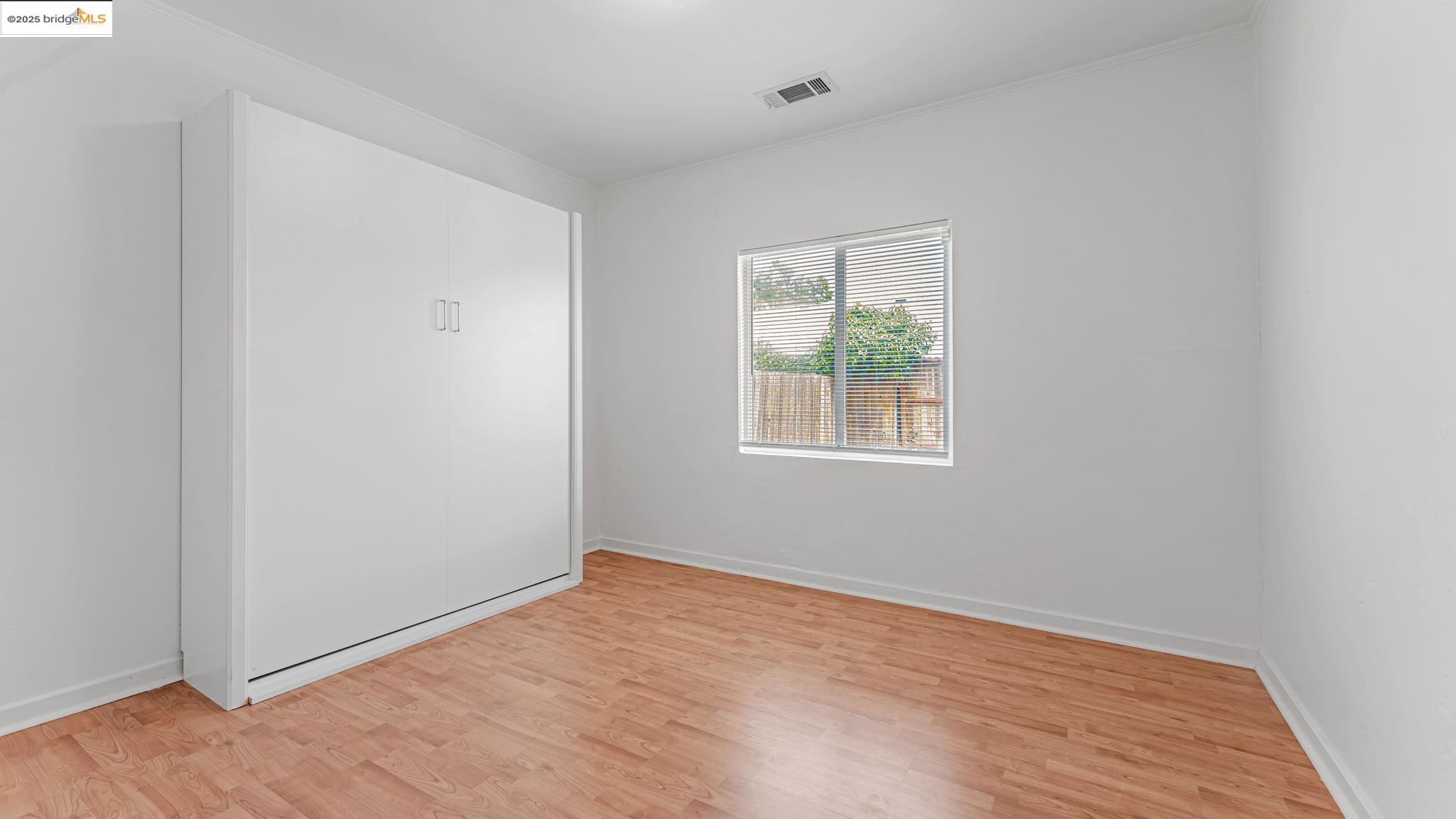 Detail Gallery Image 26 of 37 For 528 La Prenda Drive, Oakland,  CA 94603 - 3 Beds | 2/1 Baths