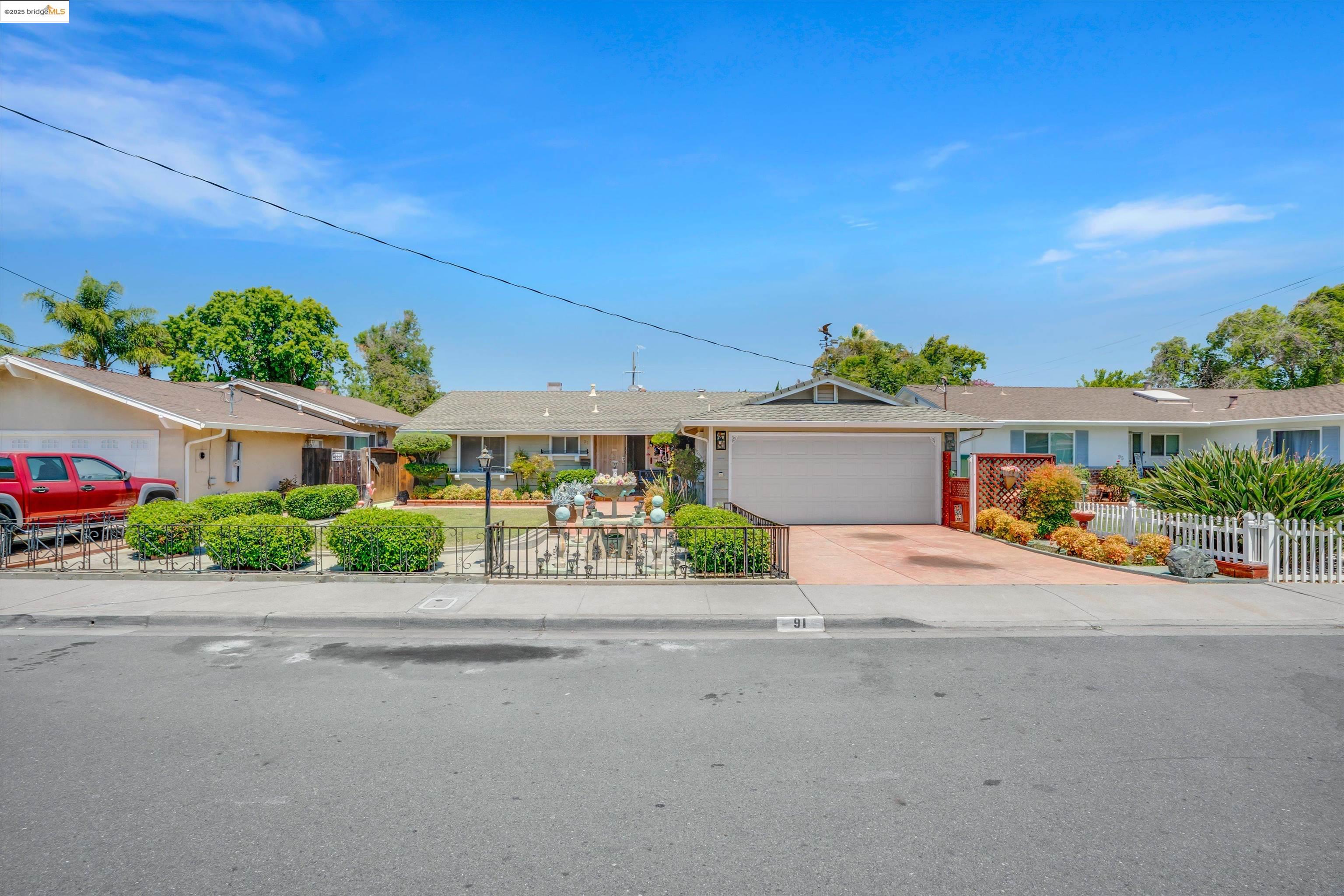 91 E Lake Dr, Antioch, California 94509, 3 Bedrooms Bedrooms, 7 Rooms Rooms,2 BathroomsBathrooms,Residential,For Sale,91 E Lake Dr,41106199