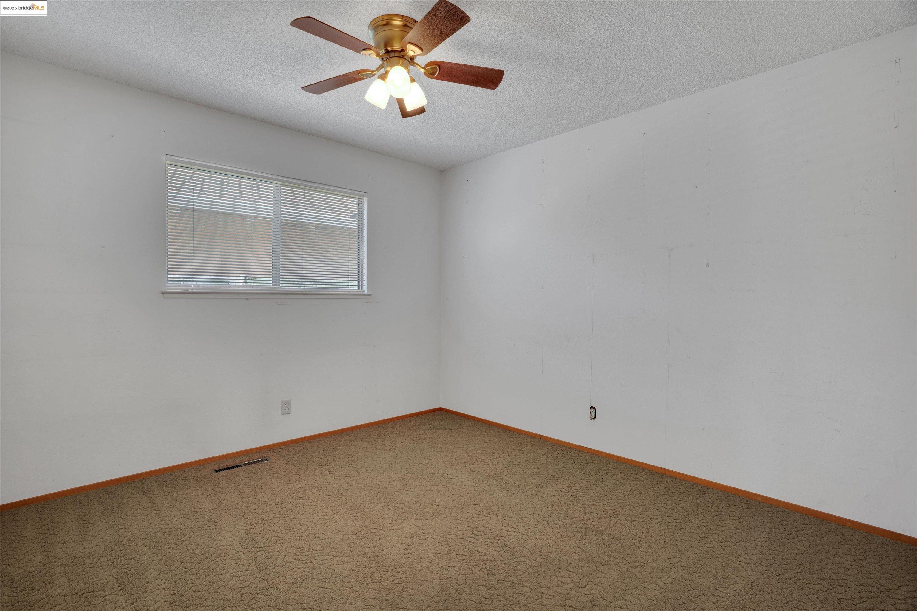 91 E Lake Dr, Antioch, California 94509, 3 Bedrooms Bedrooms, 7 Rooms Rooms,2 BathroomsBathrooms,Residential,For Sale,91 E Lake Dr,41106199