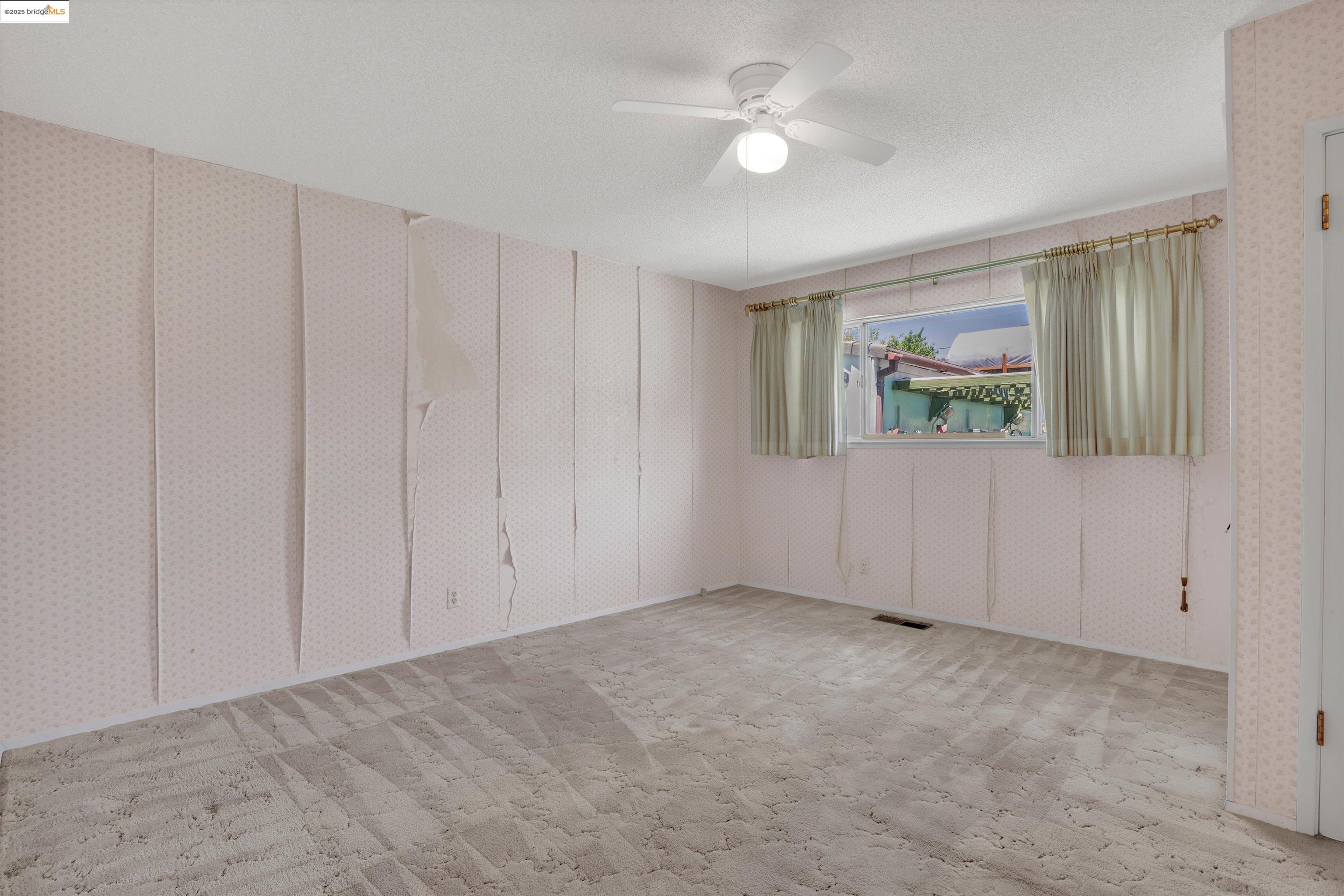 91 E Lake Dr, Antioch, California 94509, 3 Bedrooms Bedrooms, 7 Rooms Rooms,2 BathroomsBathrooms,Residential,For Sale,91 E Lake Dr,41106199