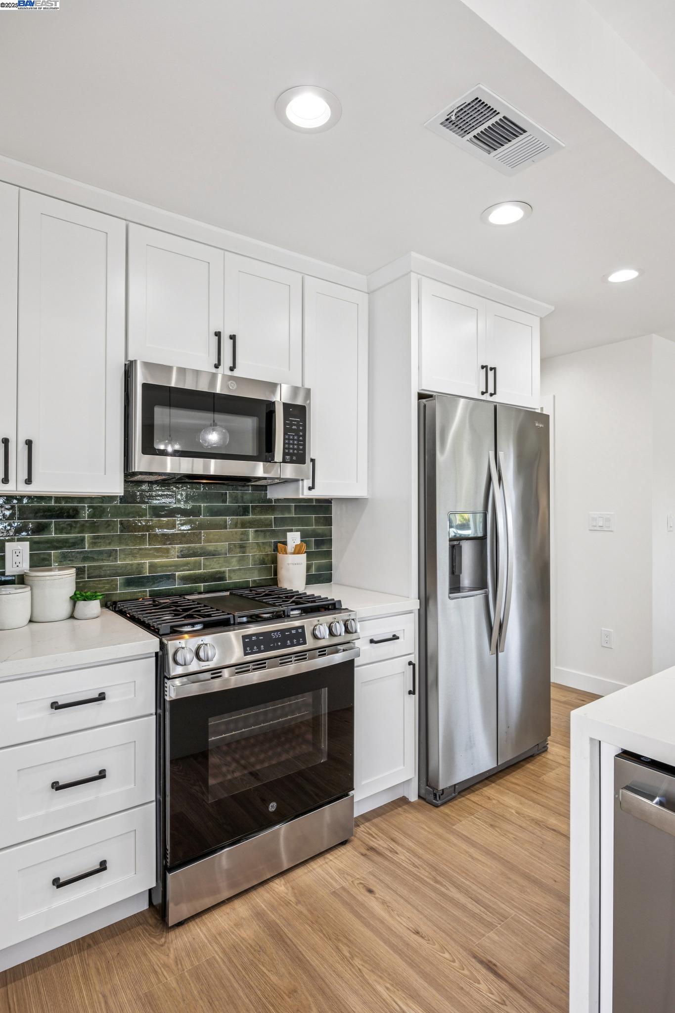 36664 Magnolia St, Newark, California 94560, 4 Bedrooms Bedrooms, 8 Rooms Rooms,2 BathroomsBathrooms,Residential,For Sale,36664 Magnolia St,41106200