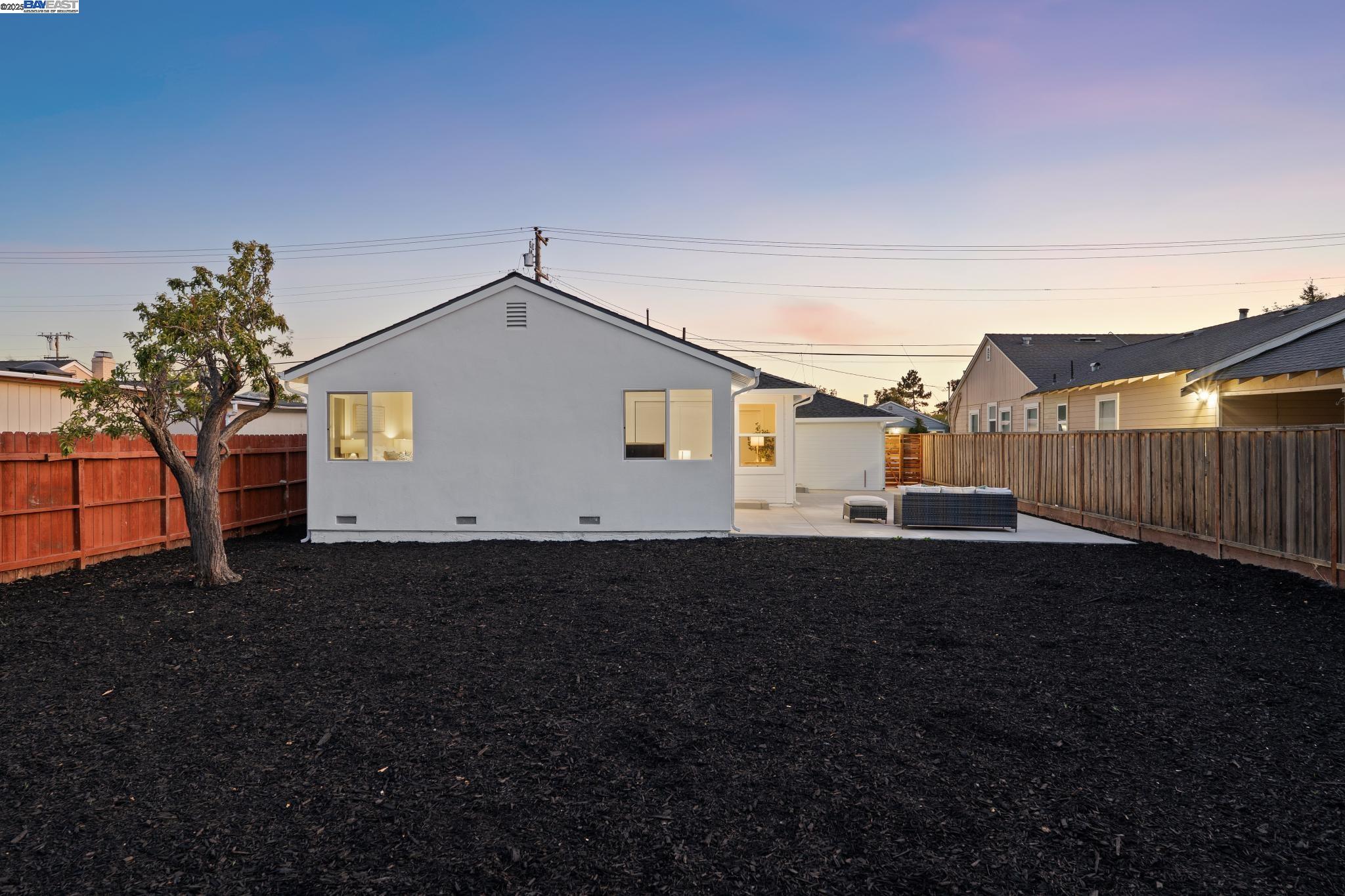 36664 Magnolia St, Newark, California 94560, 4 Bedrooms Bedrooms, 8 Rooms Rooms,2 BathroomsBathrooms,Residential,For Sale,36664 Magnolia St,41106200