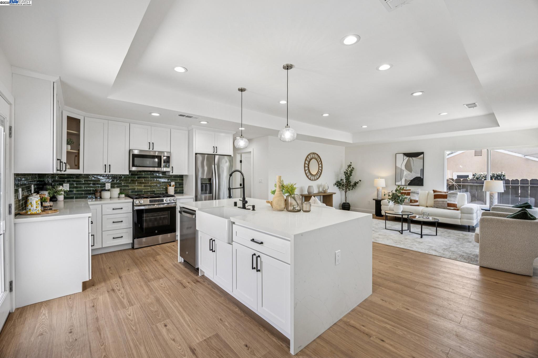 36664 Magnolia St, Newark, California 94560, 4 Bedrooms Bedrooms, 8 Rooms Rooms,2 BathroomsBathrooms,Residential,For Sale,36664 Magnolia St,41106200