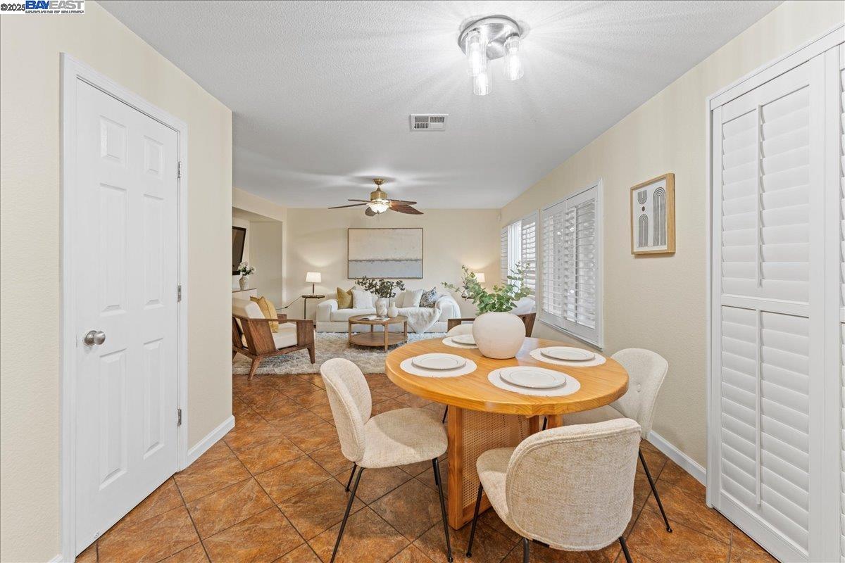 Detail Gallery Image 12 of 60 For 4709 Bartram Run Ct, Stockton,  CA 95212 - 6 Beds | 3 Baths