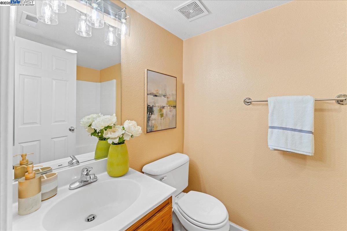 Detail Gallery Image 22 of 60 For 4709 Bartram Run Ct, Stockton,  CA 95212 - 6 Beds | 3 Baths