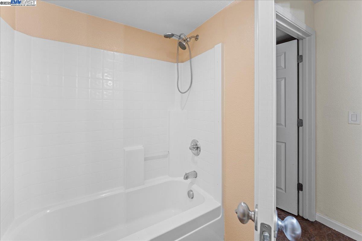 Detail Gallery Image 23 of 60 For 4709 Bartram Run Ct, Stockton,  CA 95212 - 6 Beds | 3 Baths