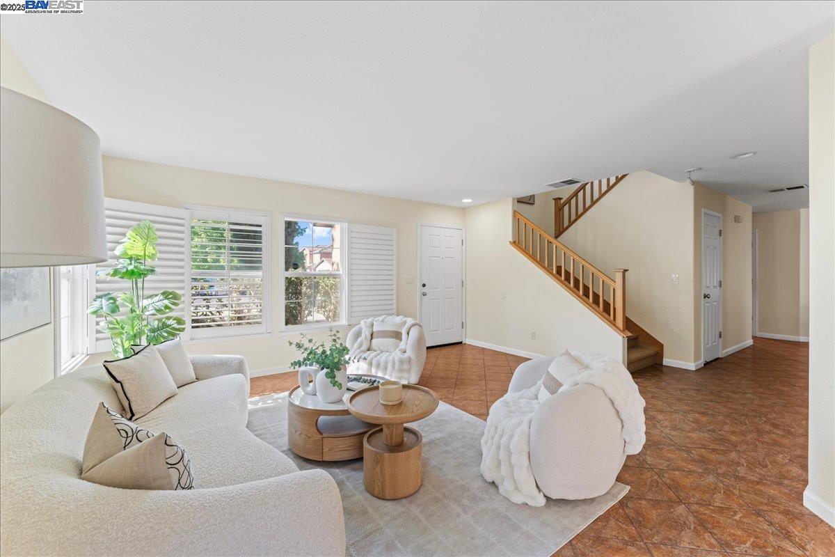 Detail Gallery Image 7 of 60 For 4709 Bartram Run Ct, Stockton,  CA 95212 - 6 Beds | 3 Baths