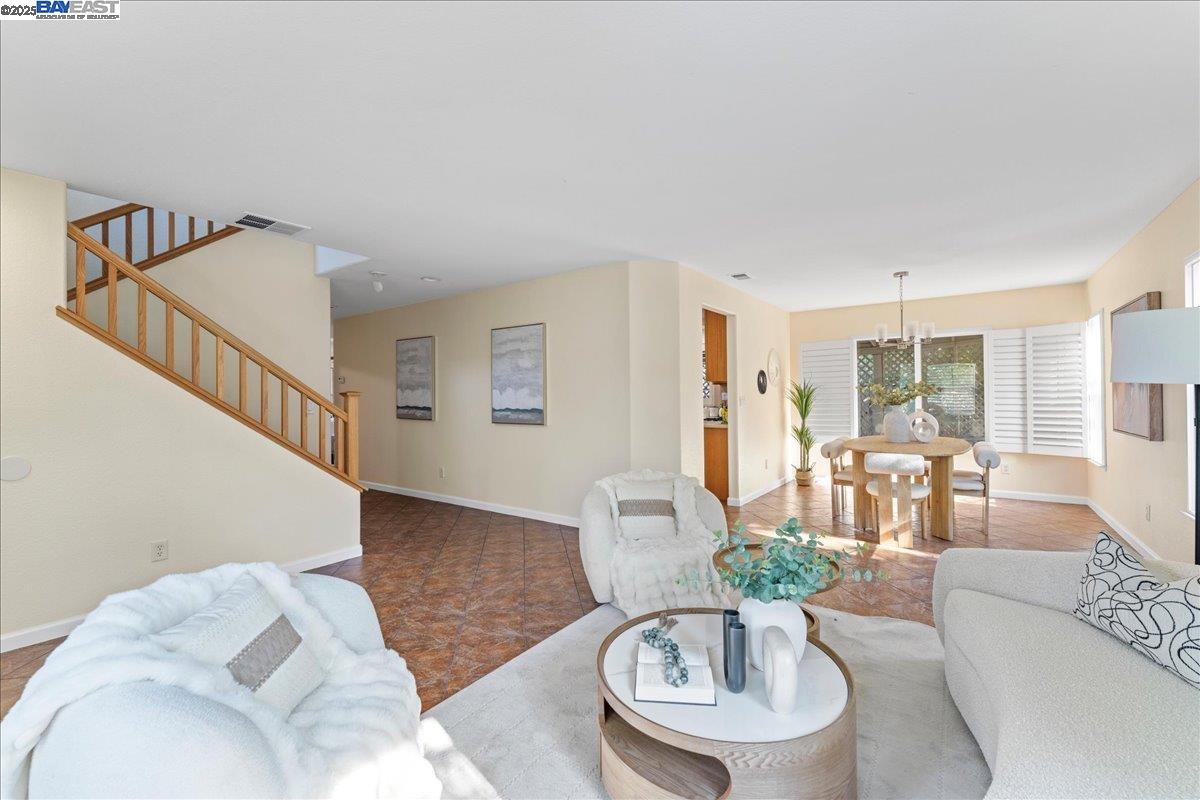 Detail Gallery Image 8 of 60 For 4709 Bartram Run Ct, Stockton,  CA 95212 - 6 Beds | 3 Baths