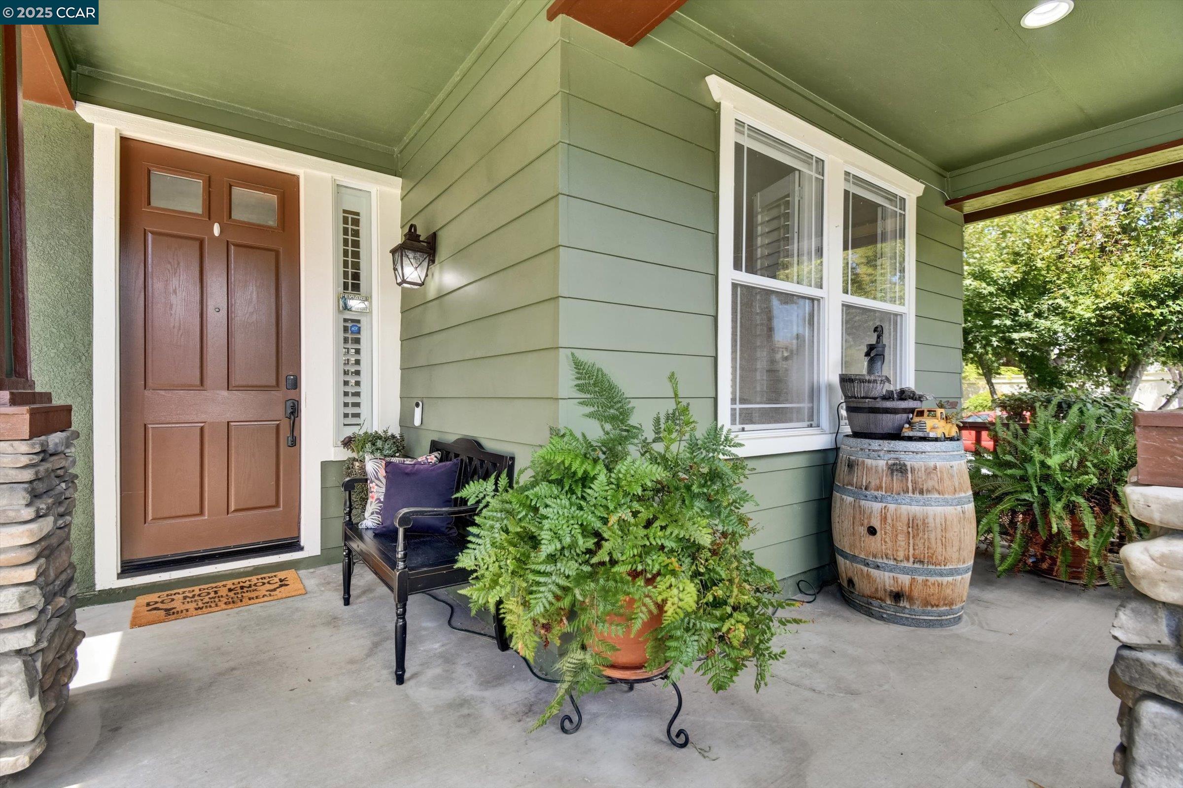 1033 LANTERN BAY, Hercules, California 94547, 4 Bedrooms Bedrooms, 8 Rooms Rooms,3 BathroomsBathrooms,Residential,For Sale,1033 LANTERN BAY,41106205