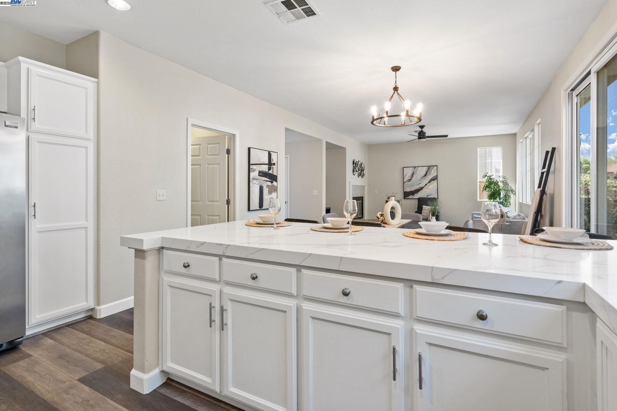 4677 Bonsai Ave, Tracy, California 95377, 4 Bedrooms Bedrooms, 4 Rooms Rooms,2 BathroomsBathrooms,Residential,For Sale,4677 Bonsai Ave,41106206