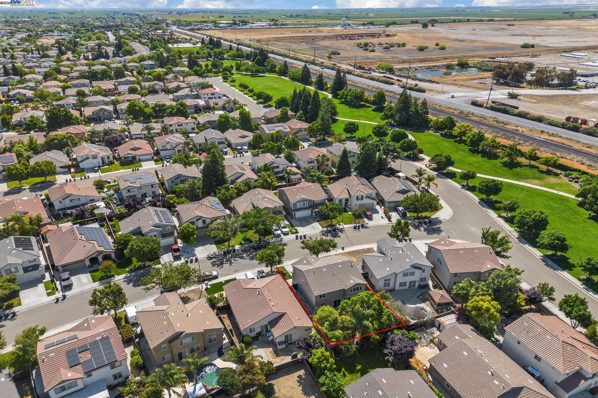 4677 Bonsai Ave, Tracy, California 95377, 4 Bedrooms Bedrooms, 4 Rooms Rooms,2 BathroomsBathrooms,Residential,For Sale,4677 Bonsai Ave,41106206