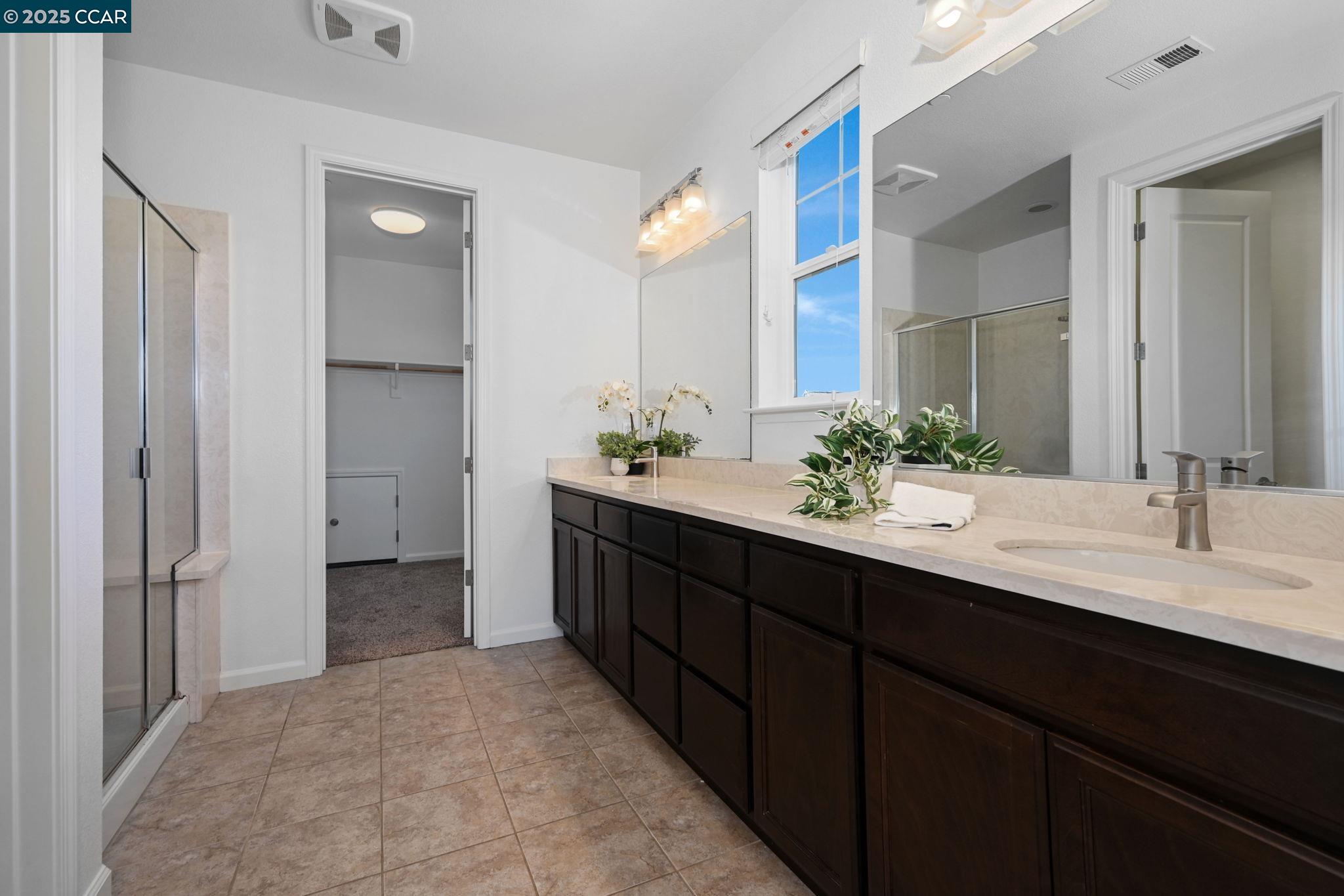 2378 Carbondale Way, Dublin, California 94568, 4 Bedrooms Bedrooms, 7 Rooms Rooms,4 BathroomsBathrooms,Residential,For Sale,2378 Carbondale Way,41106208