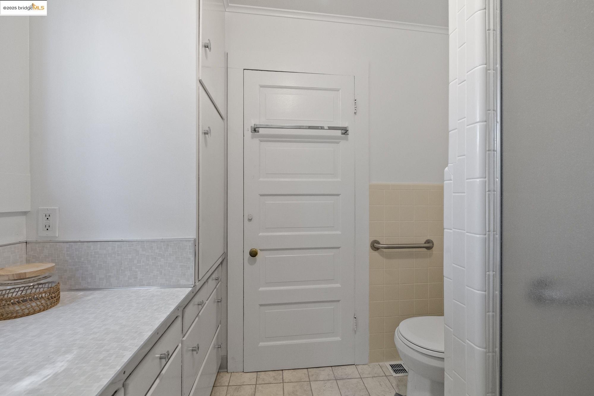 55 Tuolumne St, Sonora, California 95370, 2 Bedrooms Bedrooms, 5 Rooms Rooms,2 BathroomsBathrooms,Residential,For Sale,55 Tuolumne St,41106209