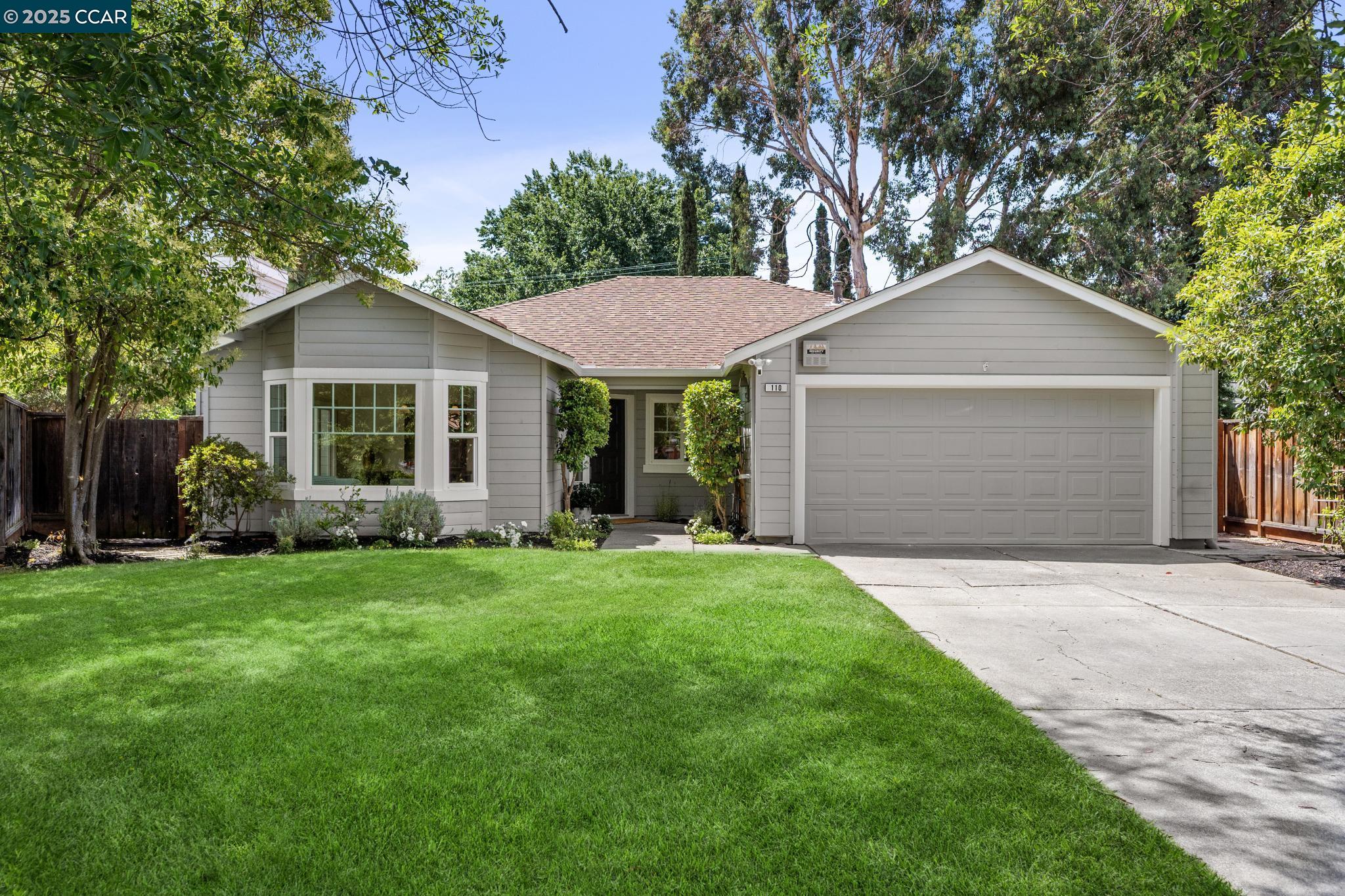 Detail Gallery Image 1 of 1 For 110 Mulberry Loop, Pleasant Hill,  CA 94523 - 3 Beds | 2 Baths