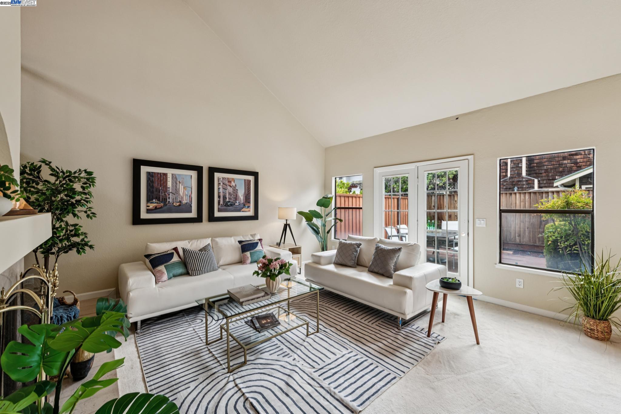 209 Cumberland Ct, Alameda, California 94502, 5 Bedrooms Bedrooms, 9 Rooms Rooms,2 BathroomsBathrooms,Residential,For Sale,209 Cumberland Ct,41106216