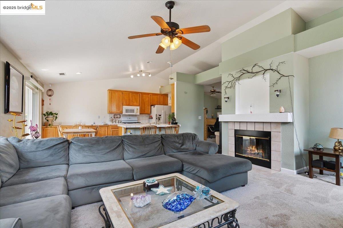 5129 Tehachapi Way, Antioch, California 94531, 4 Bedrooms Bedrooms, 8 Rooms Rooms,2 BathroomsBathrooms,Residential,For Sale,5129 Tehachapi Way,41106219