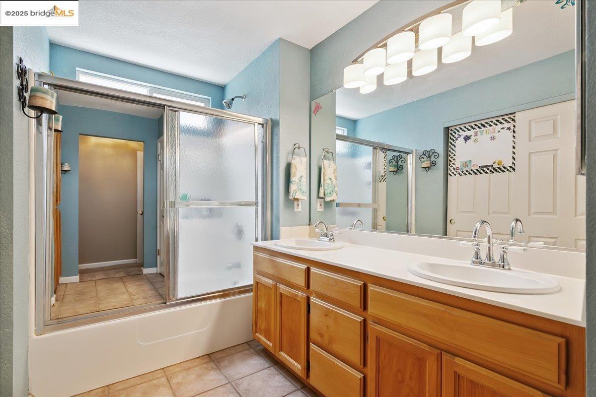 5129 Tehachapi Way, Antioch, California 94531, 4 Bedrooms Bedrooms, 8 Rooms Rooms,2 BathroomsBathrooms,Residential,For Sale,5129 Tehachapi Way,41106219