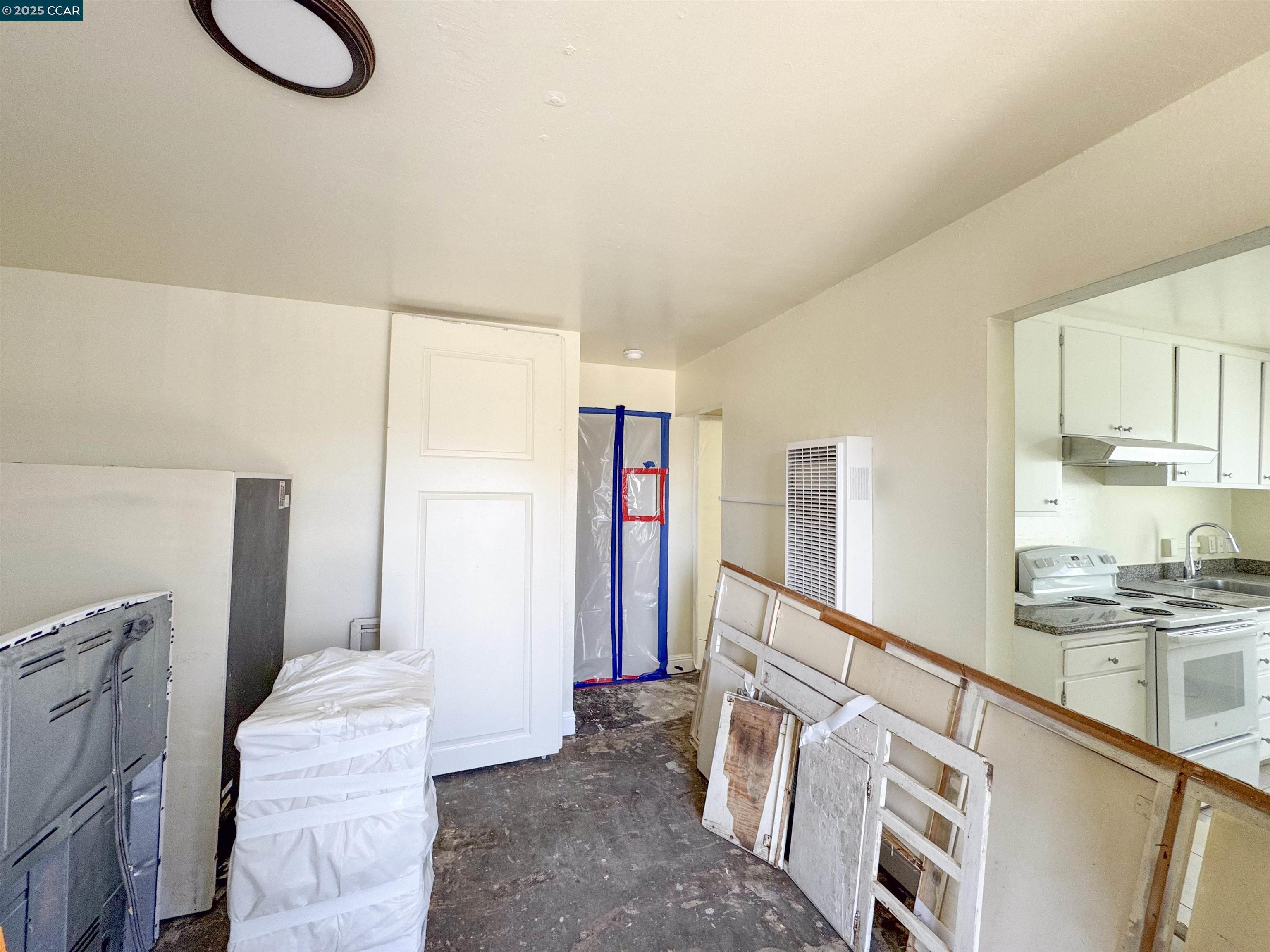 1816 15Th St, San Pablo, California 94806, ,Residential Income,For Sale,1816 15Th St,41106220