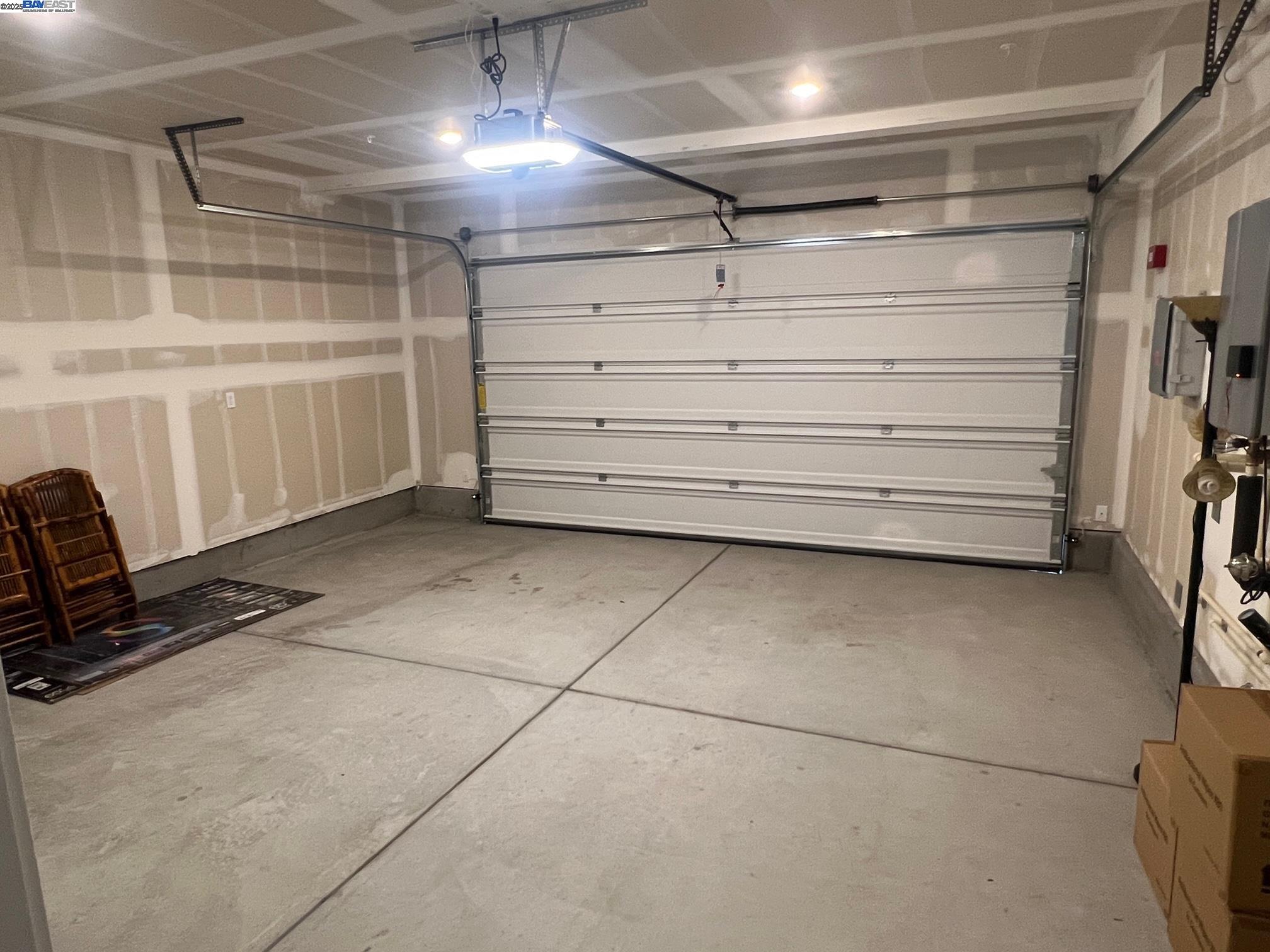 274 Skyview Dr, Marina, California 93933, 4 Bedrooms Bedrooms, 8 Rooms Rooms,3 BathroomsBathrooms,Residential Lease,For Rent,274 Skyview Dr,41106223