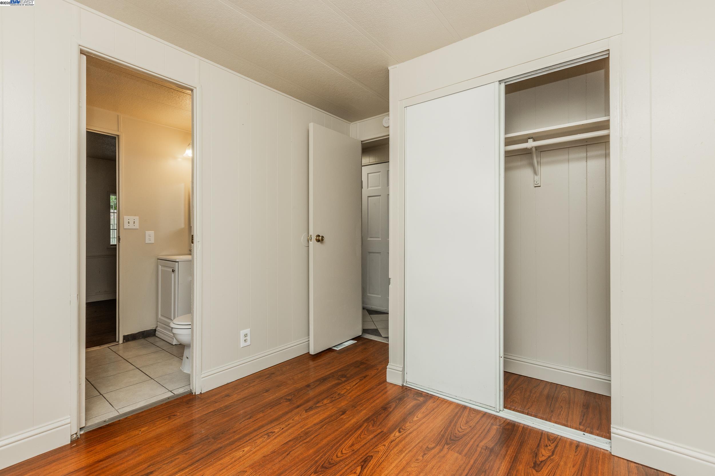 1216 88Th Ave, Oakland, California 94621, 2 Bedrooms Bedrooms, 4 Rooms Rooms,2 BathroomsBathrooms,Residential,For Sale,1216 88Th Ave,41106224