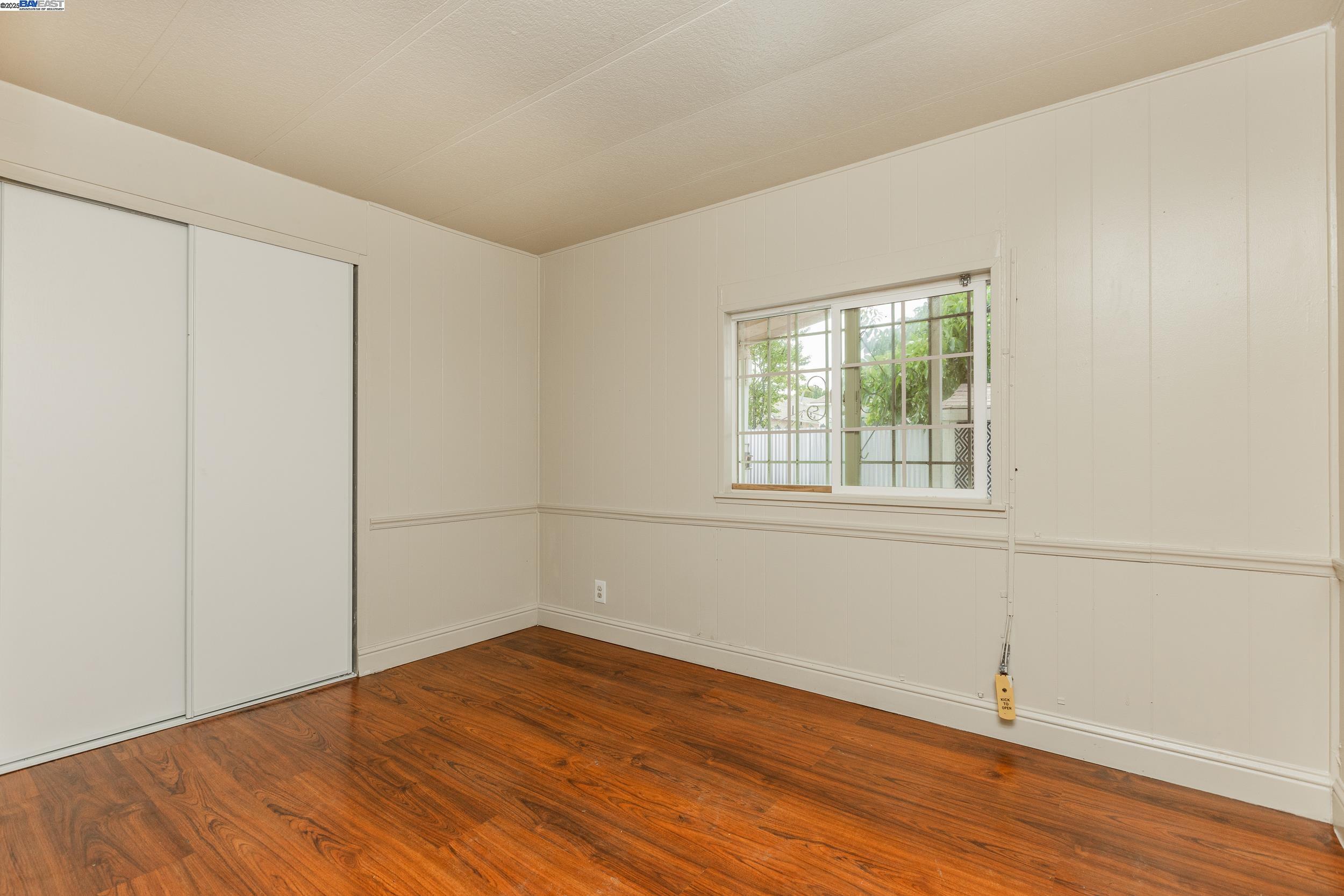1216 88Th Ave, Oakland, California 94621, 2 Bedrooms Bedrooms, 4 Rooms Rooms,2 BathroomsBathrooms,Residential,For Sale,1216 88Th Ave,41106224