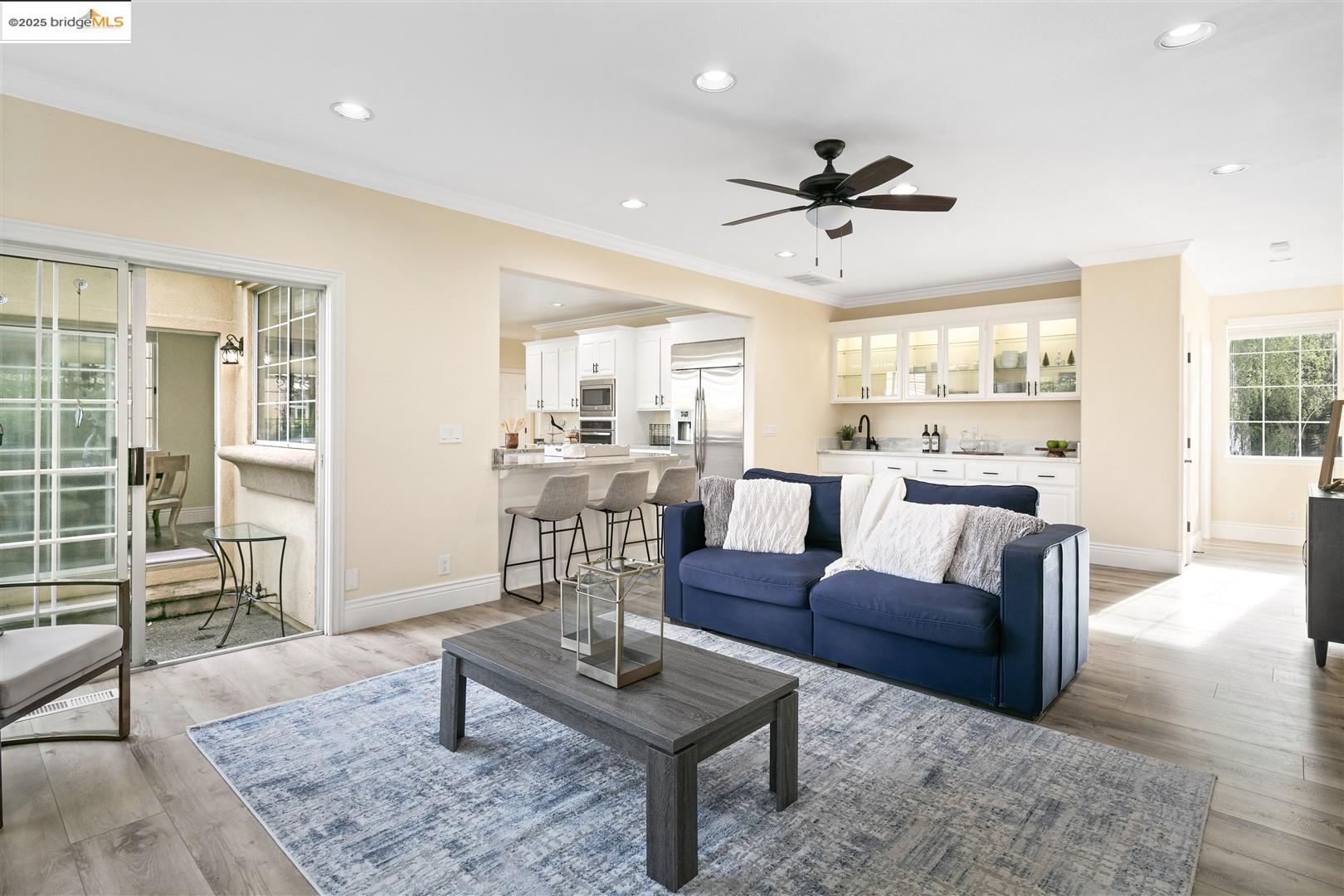 3266 Congressional Cir, Fairfield, California 94534, 4 Bedrooms Bedrooms, 9 Rooms Rooms,3 BathroomsBathrooms,Residential,For Sale,3266 Congressional Cir,41106225