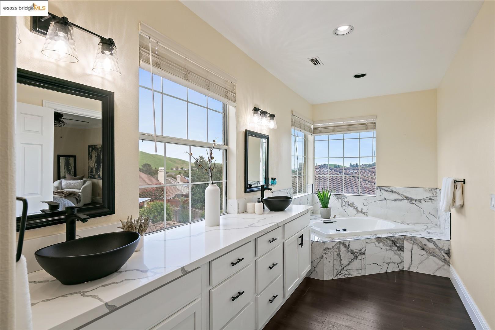 3266 Congressional Cir, Fairfield, California 94534, 4 Bedrooms Bedrooms, 9 Rooms Rooms,3 BathroomsBathrooms,Residential,For Sale,3266 Congressional Cir,41106225