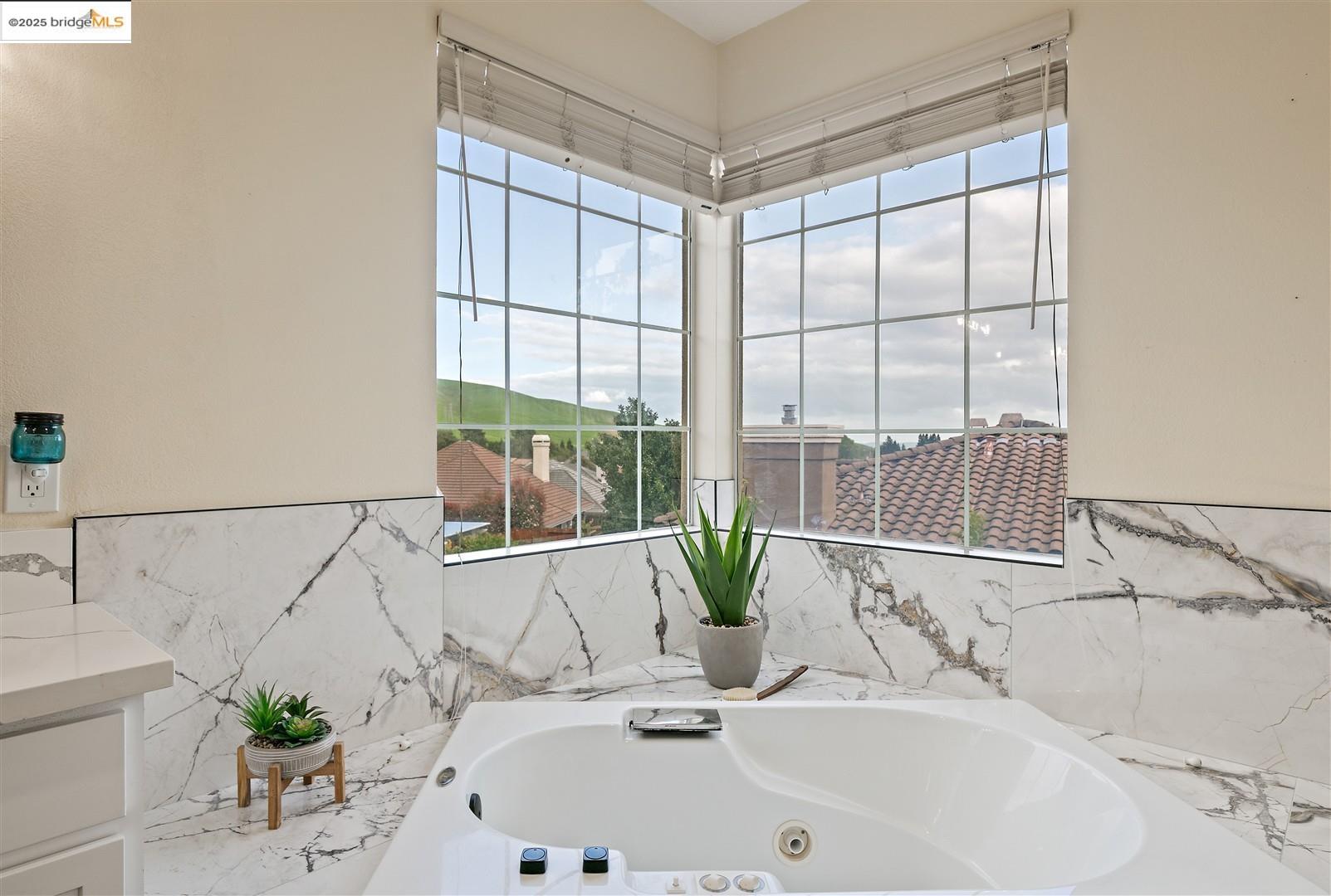 3266 Congressional Cir, Fairfield, California 94534, 4 Bedrooms Bedrooms, 9 Rooms Rooms,3 BathroomsBathrooms,Residential,For Sale,3266 Congressional Cir,41106225