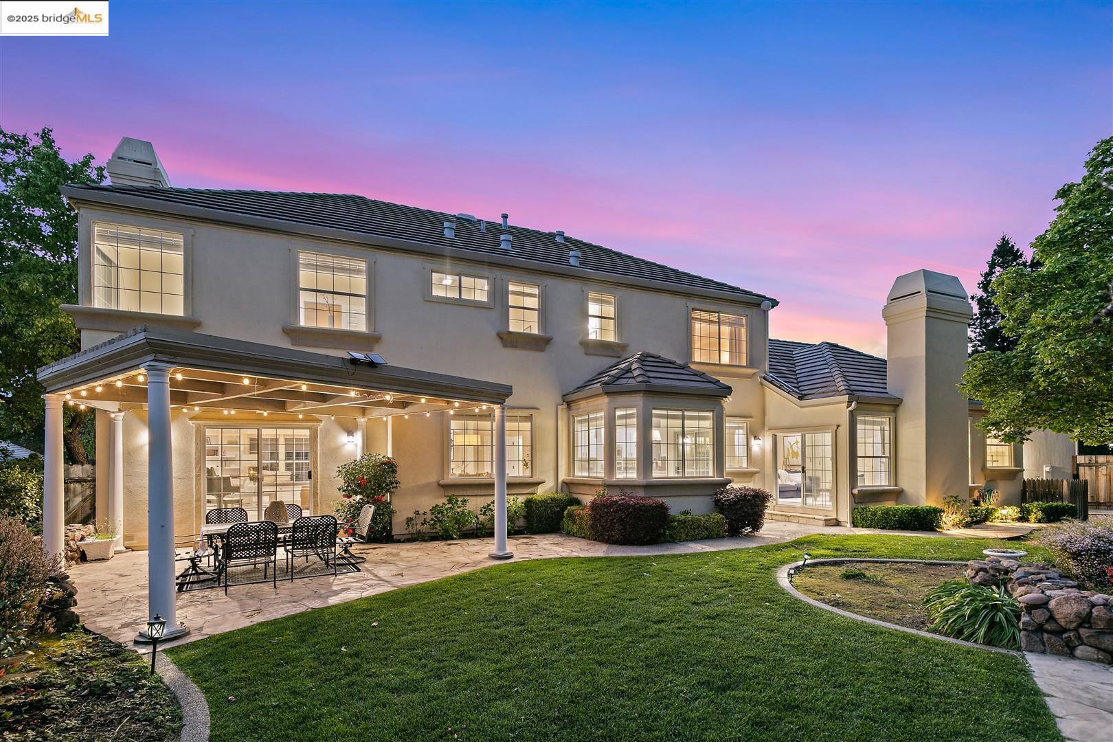 3266 Congressional Cir, Fairfield, California 94534, 4 Bedrooms Bedrooms, 9 Rooms Rooms,3 BathroomsBathrooms,Residential,For Sale,3266 Congressional Cir,41106225