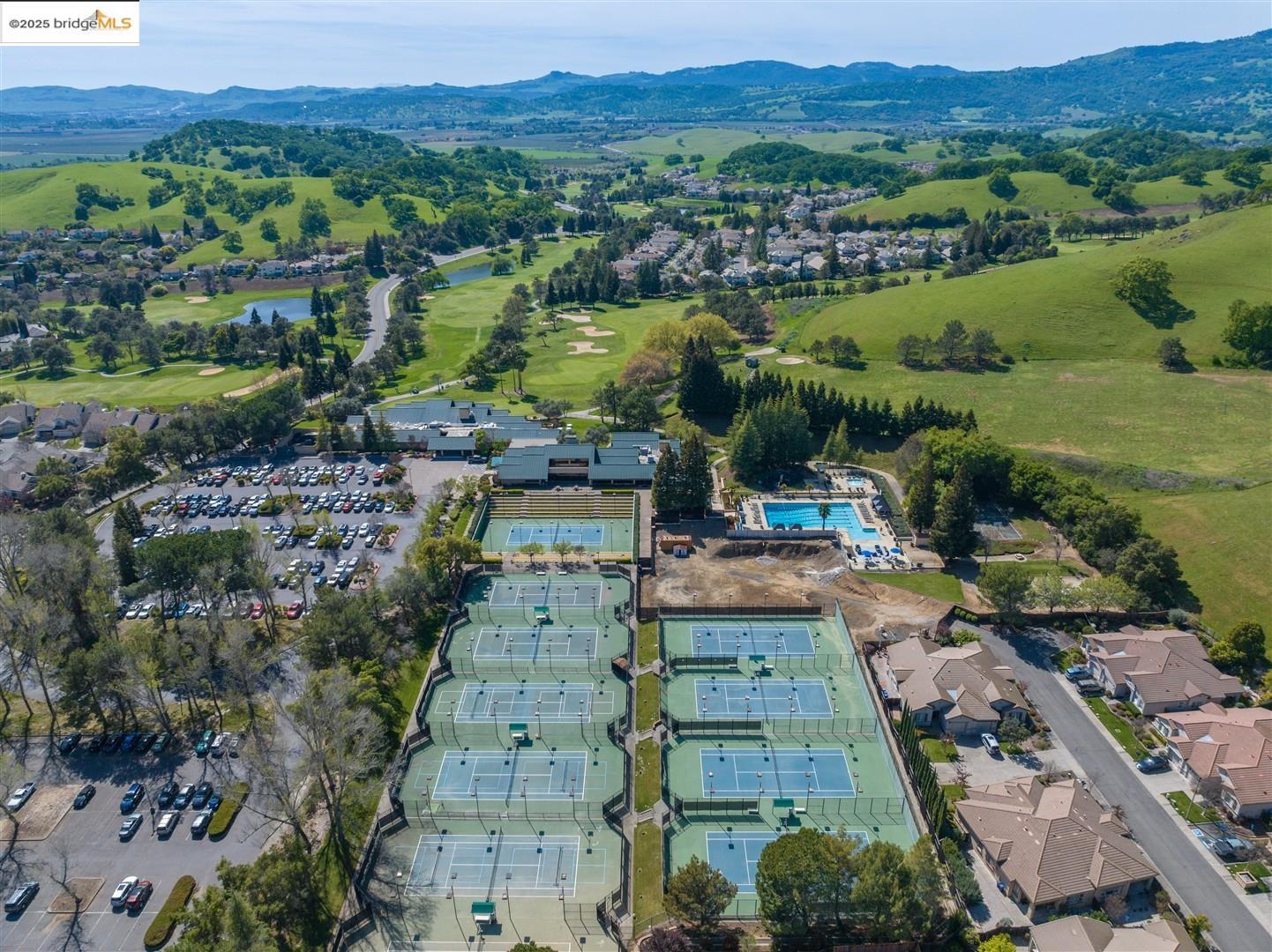 3266 Congressional Cir, Fairfield, California 94534, 4 Bedrooms Bedrooms, 9 Rooms Rooms,3 BathroomsBathrooms,Residential,For Sale,3266 Congressional Cir,41106225