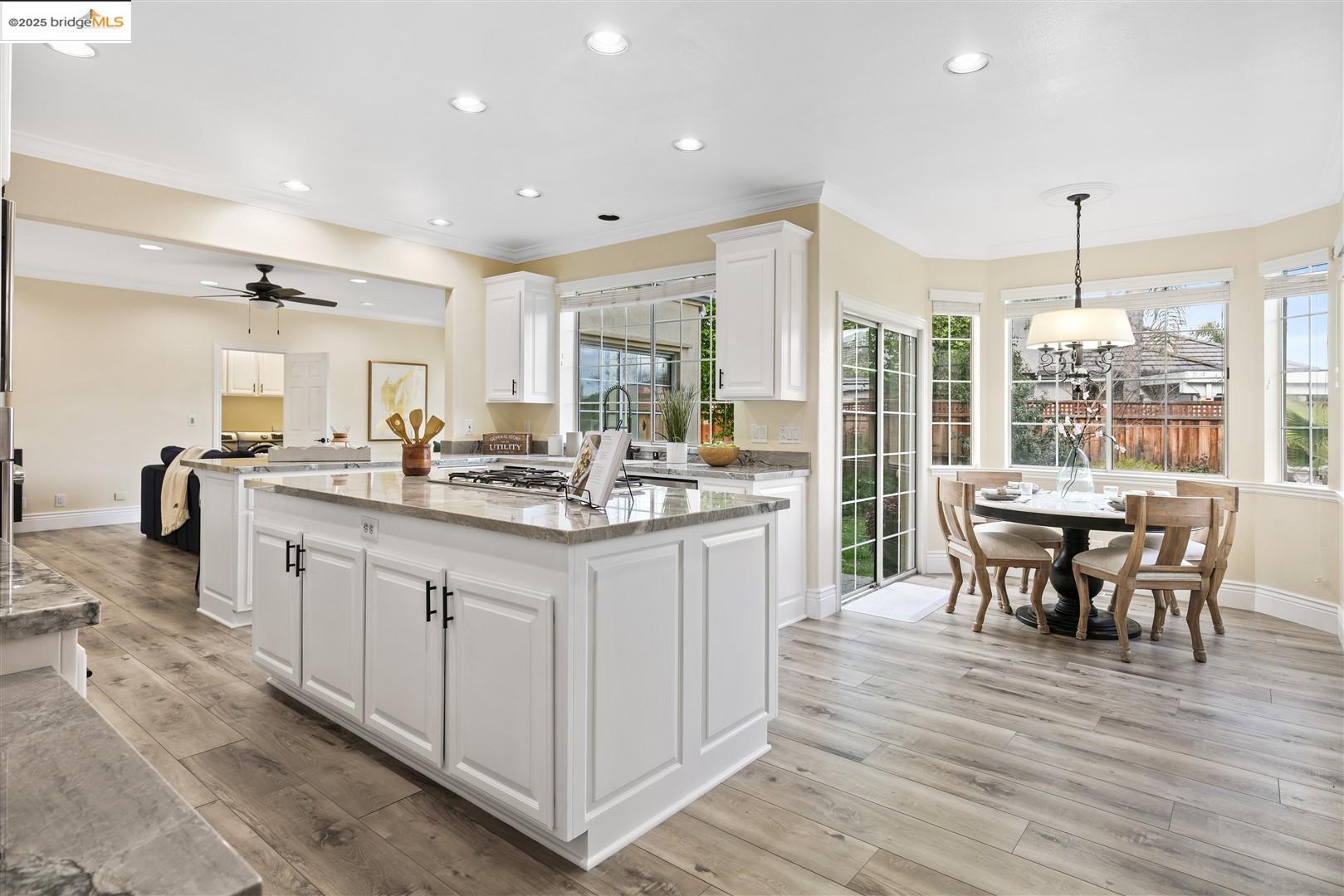 3266 Congressional Cir, Fairfield, California 94534, 4 Bedrooms Bedrooms, 9 Rooms Rooms,3 BathroomsBathrooms,Residential,For Sale,3266 Congressional Cir,41106225