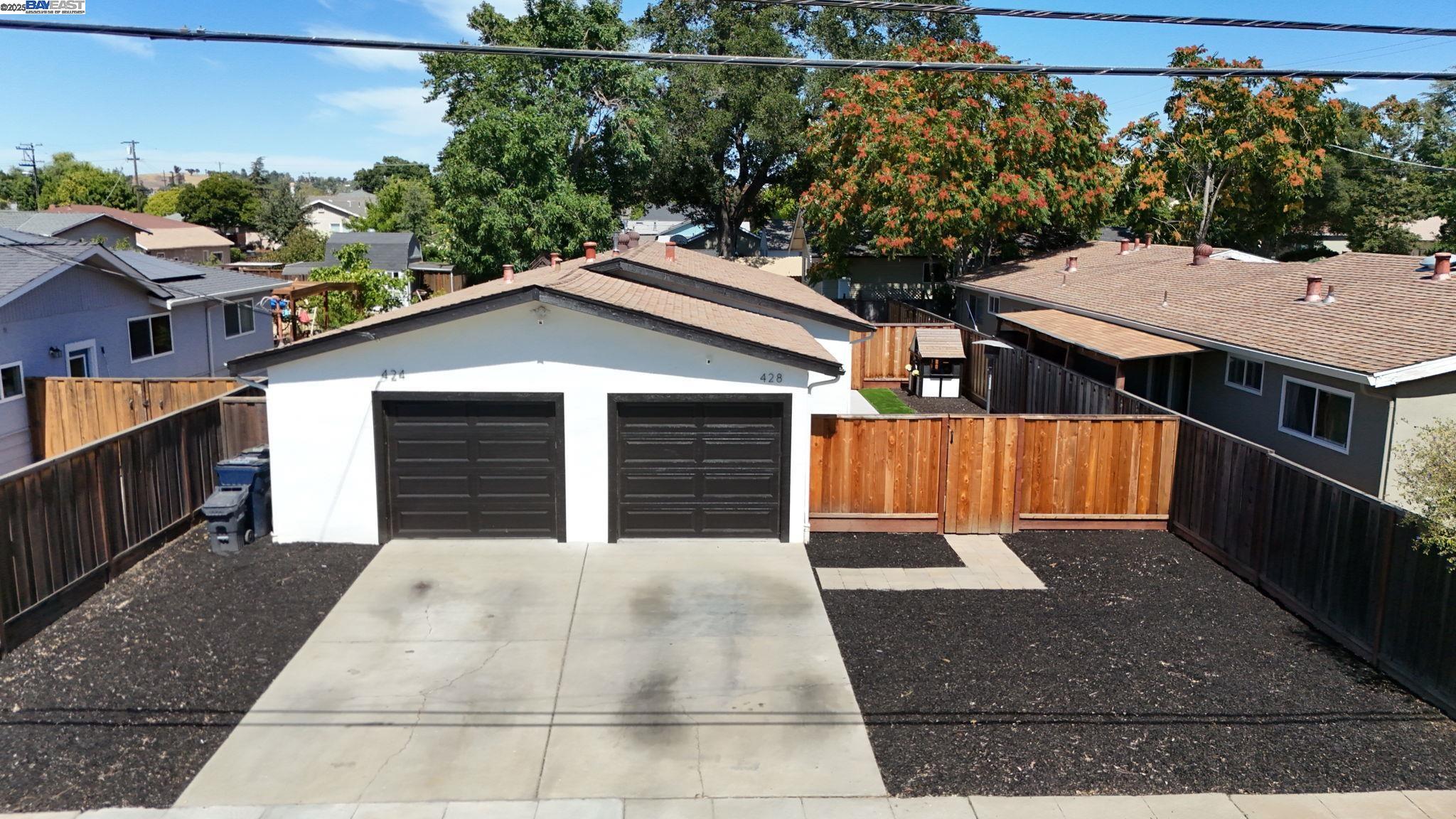 428 N P St, Livermore, California 94551, 4 Bedrooms Bedrooms, 8 Rooms Rooms,2 BathroomsBathrooms,Residential,For Sale,428 N P St,41106228