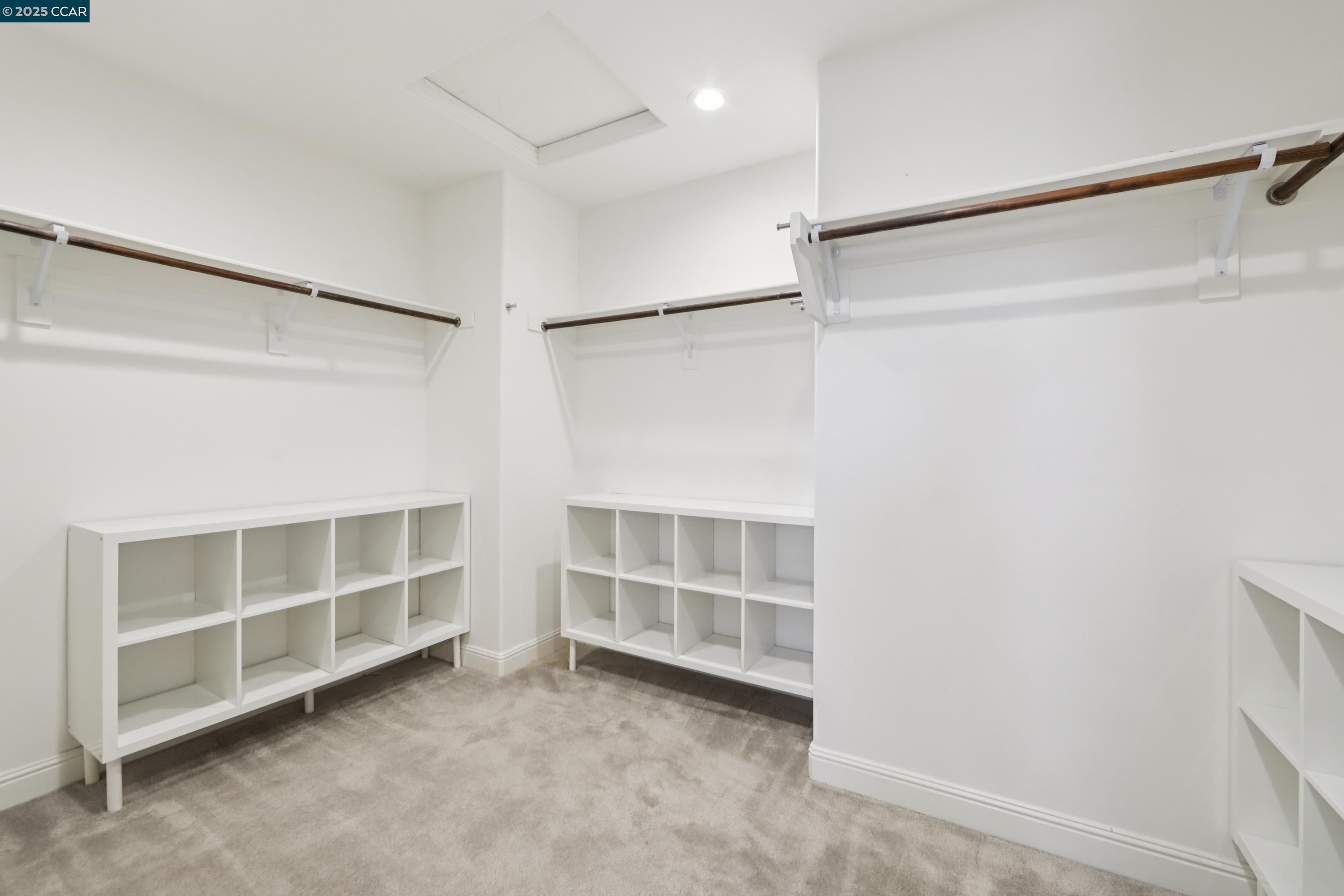Detail Gallery Image 35 of 48 For 2909 Tulare Hills Dr, Dublin,  CA 94568 - 6 Beds | 5/1 Baths