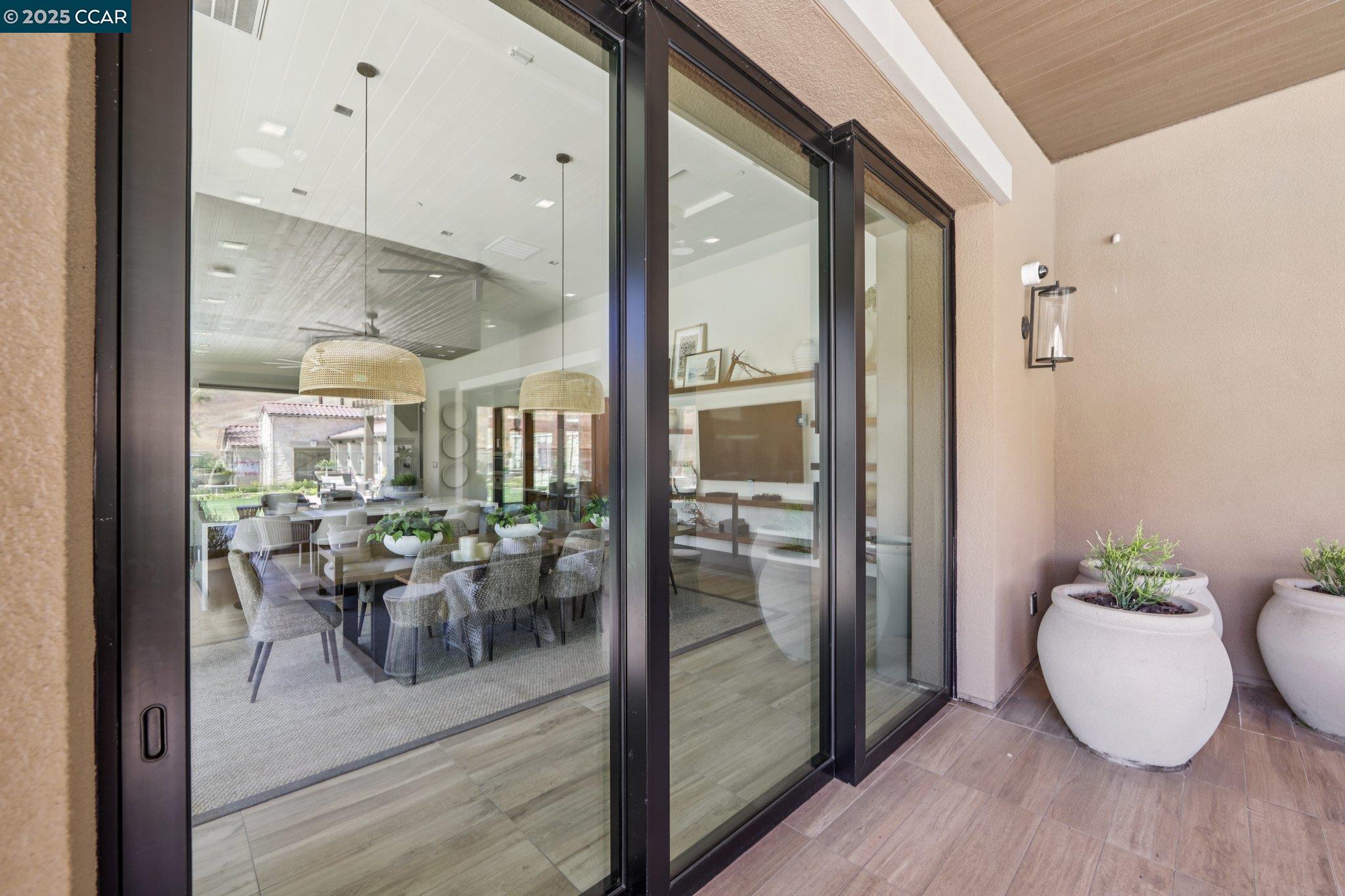 Detail Gallery Image 40 of 48 For 2909 Tulare Hills Dr, Dublin,  CA 94568 - 6 Beds | 5/1 Baths
