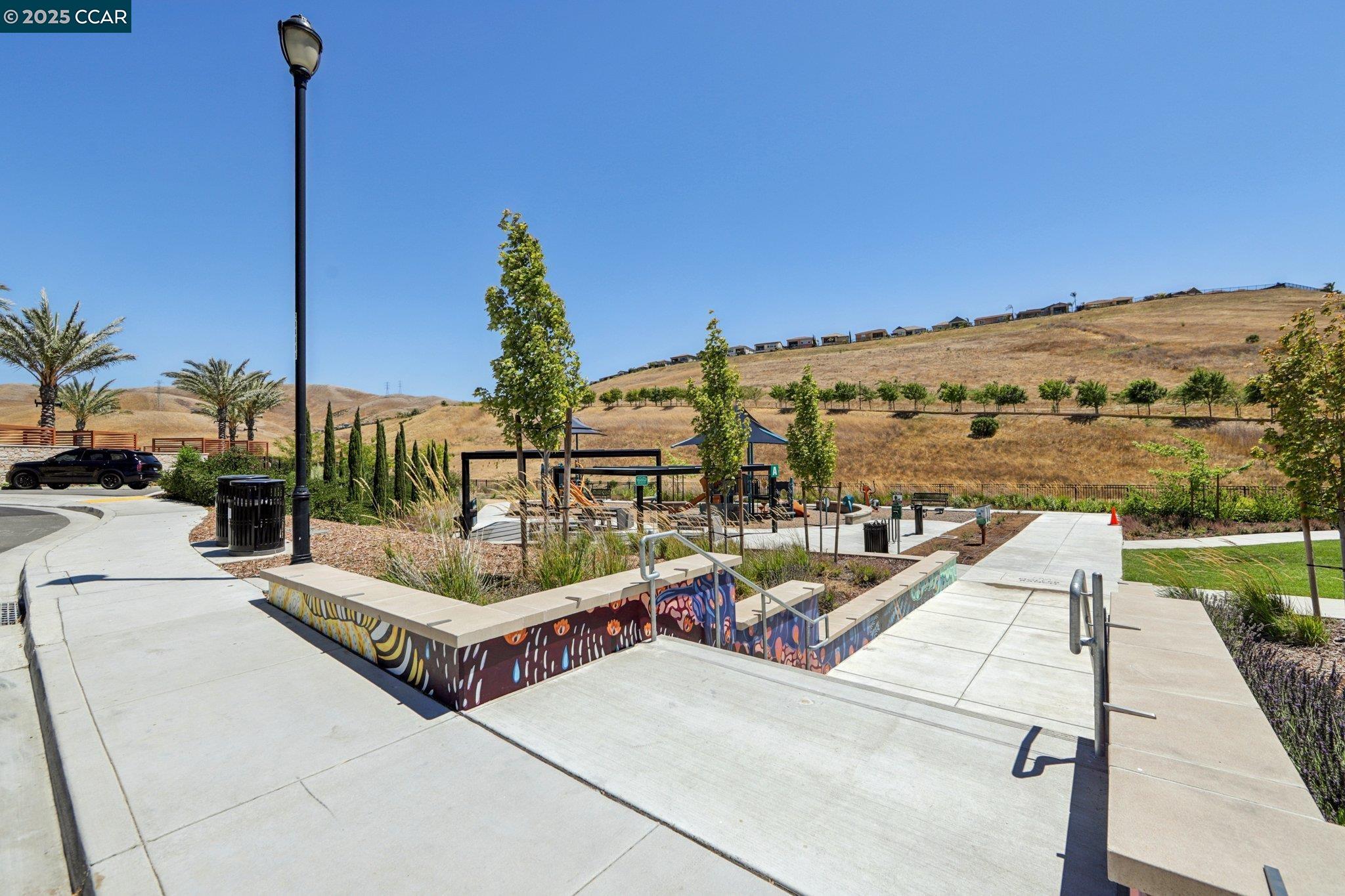 Detail Gallery Image 48 of 48 For 2909 Tulare Hills Dr, Dublin,  CA 94568 - 6 Beds | 5/1 Baths