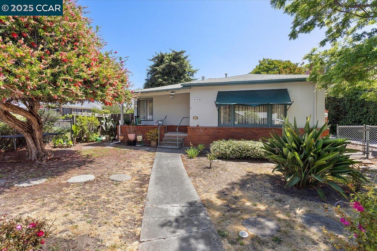 19358 Lake Chabot Rd, Castro Valley, California 94546, ,Land,For Sale,19358 Lake Chabot Rd,41106232