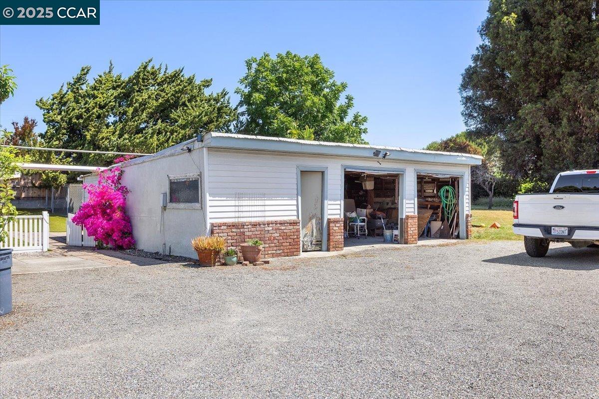 19358 Lake Chabot Rd, Castro Valley, California 94546, ,Land,For Sale,19358 Lake Chabot Rd,41106232
