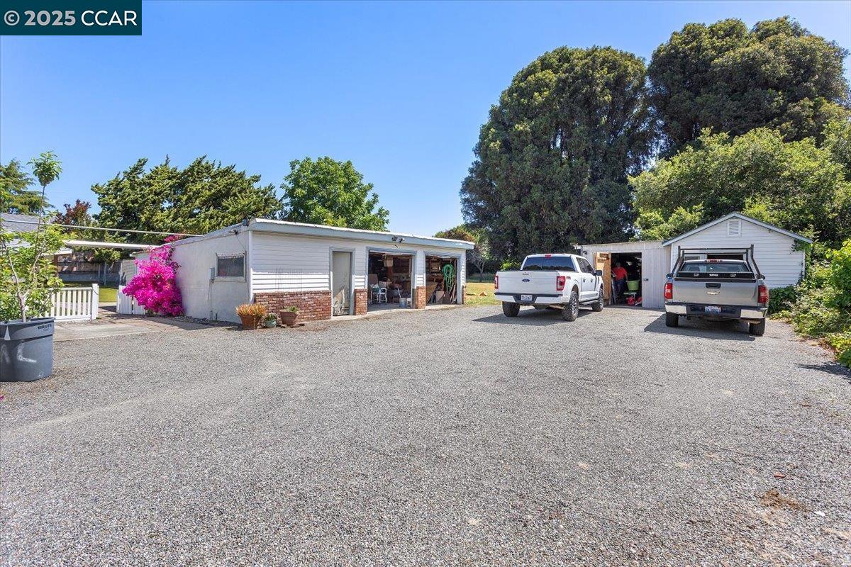 19358 Lake Chabot Rd, Castro Valley, California 94546, ,Land,For Sale,19358 Lake Chabot Rd,41106232