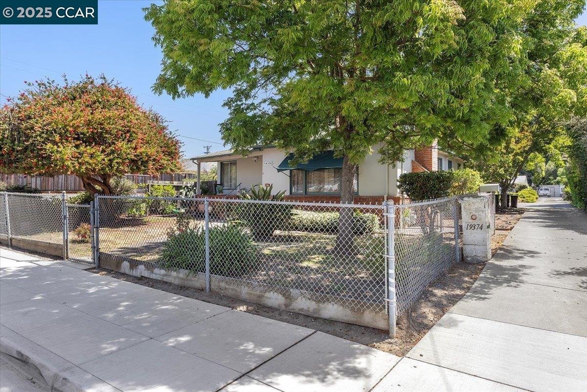 19358 Lake Chabot Rd, Castro Valley, California 94546, ,Land,For Sale,19358 Lake Chabot Rd,41106232