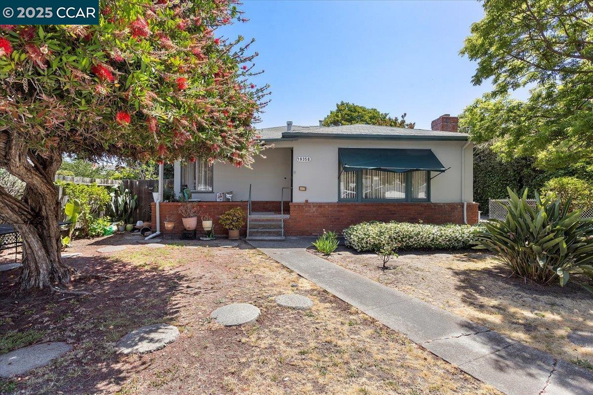 19358 Lake Chabot Rd, Castro Valley, California 94546, ,Land,For Sale,19358 Lake Chabot Rd,41106232