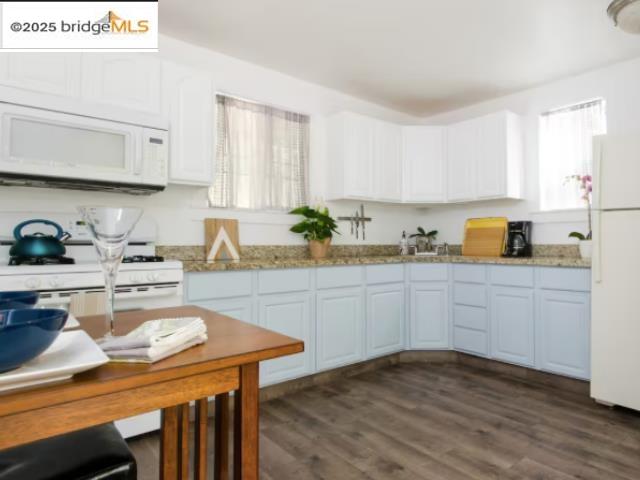 6432 Sunnymere, Oakland, California 94605, 1 Bedroom Bedrooms, 3 Rooms Rooms,1 BathroomBathrooms,Residential,For Sale,6432 Sunnymere,41106233