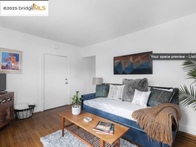 6432 Sunnymere, Oakland, California 94605, 1 Bedroom Bedrooms, 3 Rooms Rooms,1 BathroomBathrooms,Residential,For Sale,6432 Sunnymere,41106233