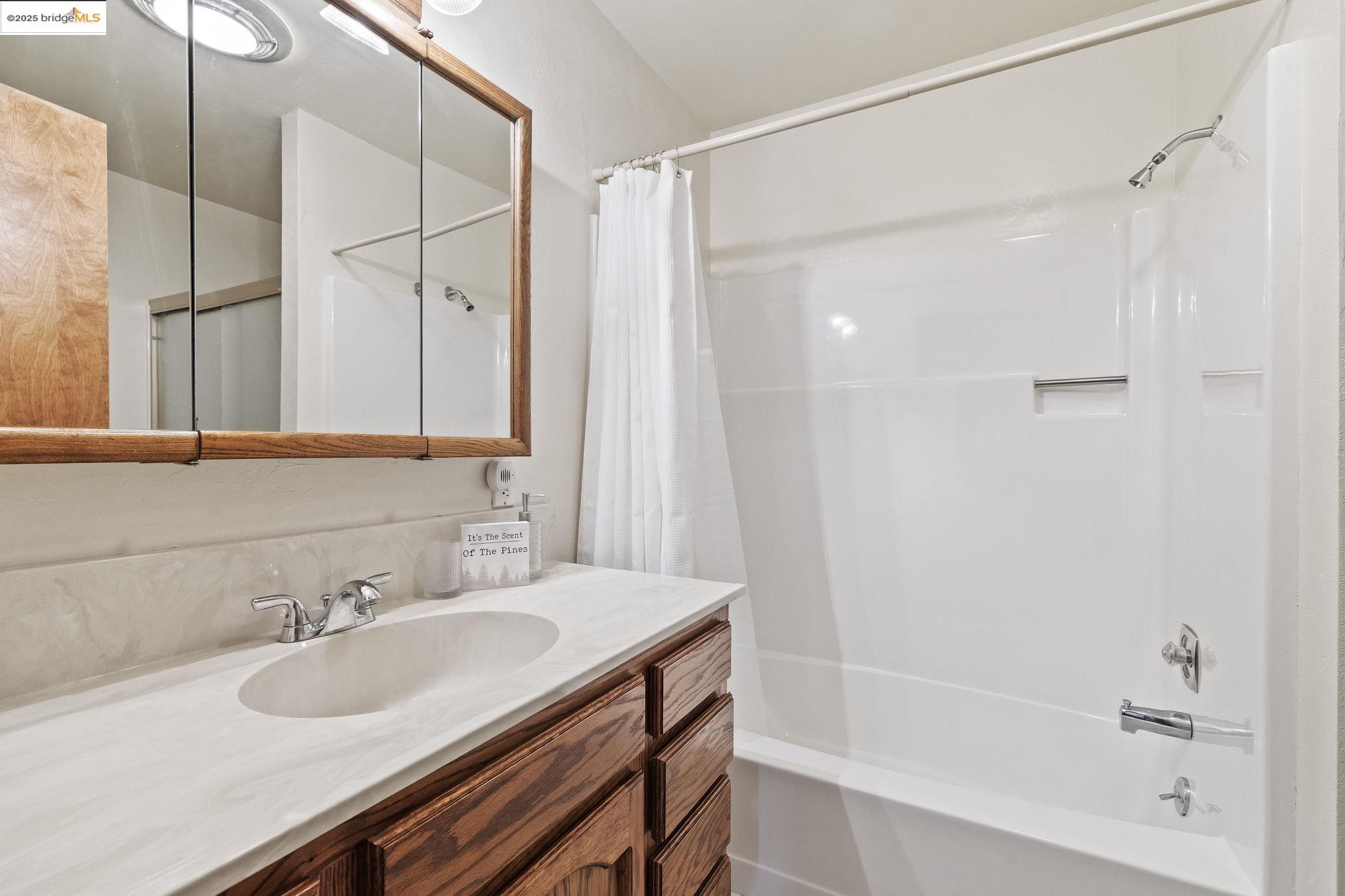 29404 Alpine Dr, Cold Springs, California 95335, 4 Bedrooms Bedrooms, 8 Rooms Rooms,2 BathroomsBathrooms,Residential,For Sale,29404 Alpine Dr,41106238