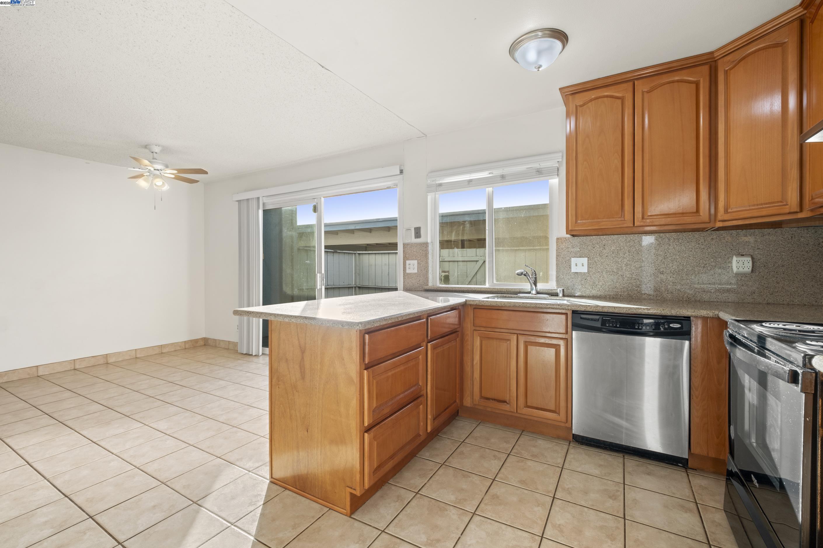 34579 Bluestone Cmn, Fremont, California 94555, 4 Bedrooms Bedrooms, 7 Rooms Rooms,2 BathroomsBathrooms,Residential,For Sale,34579 Bluestone Cmn,41106239