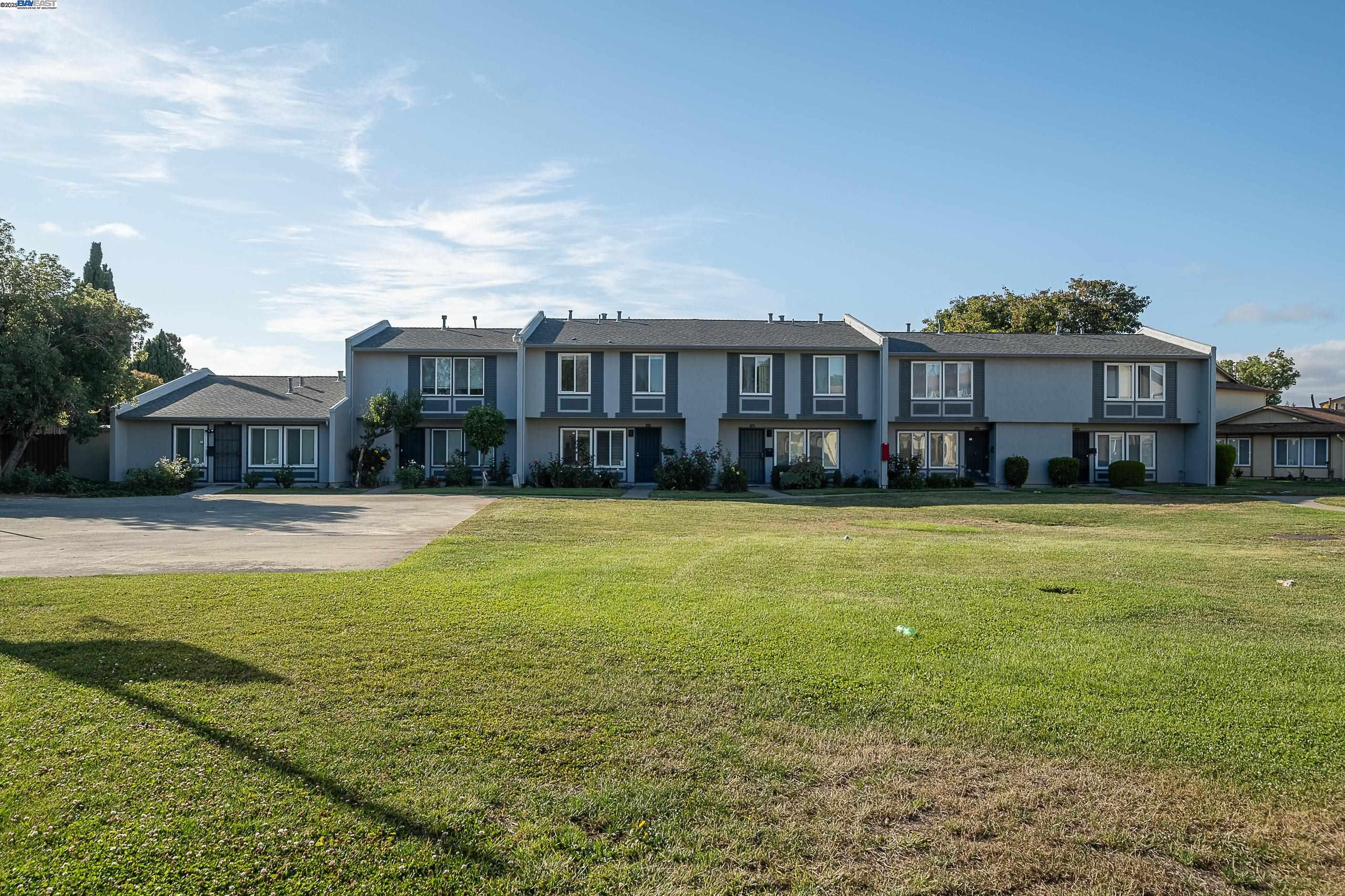 34579 Bluestone Cmn, Fremont, California 94555, 4 Bedrooms Bedrooms, 7 Rooms Rooms,2 BathroomsBathrooms,Residential,For Sale,34579 Bluestone Cmn,41106239