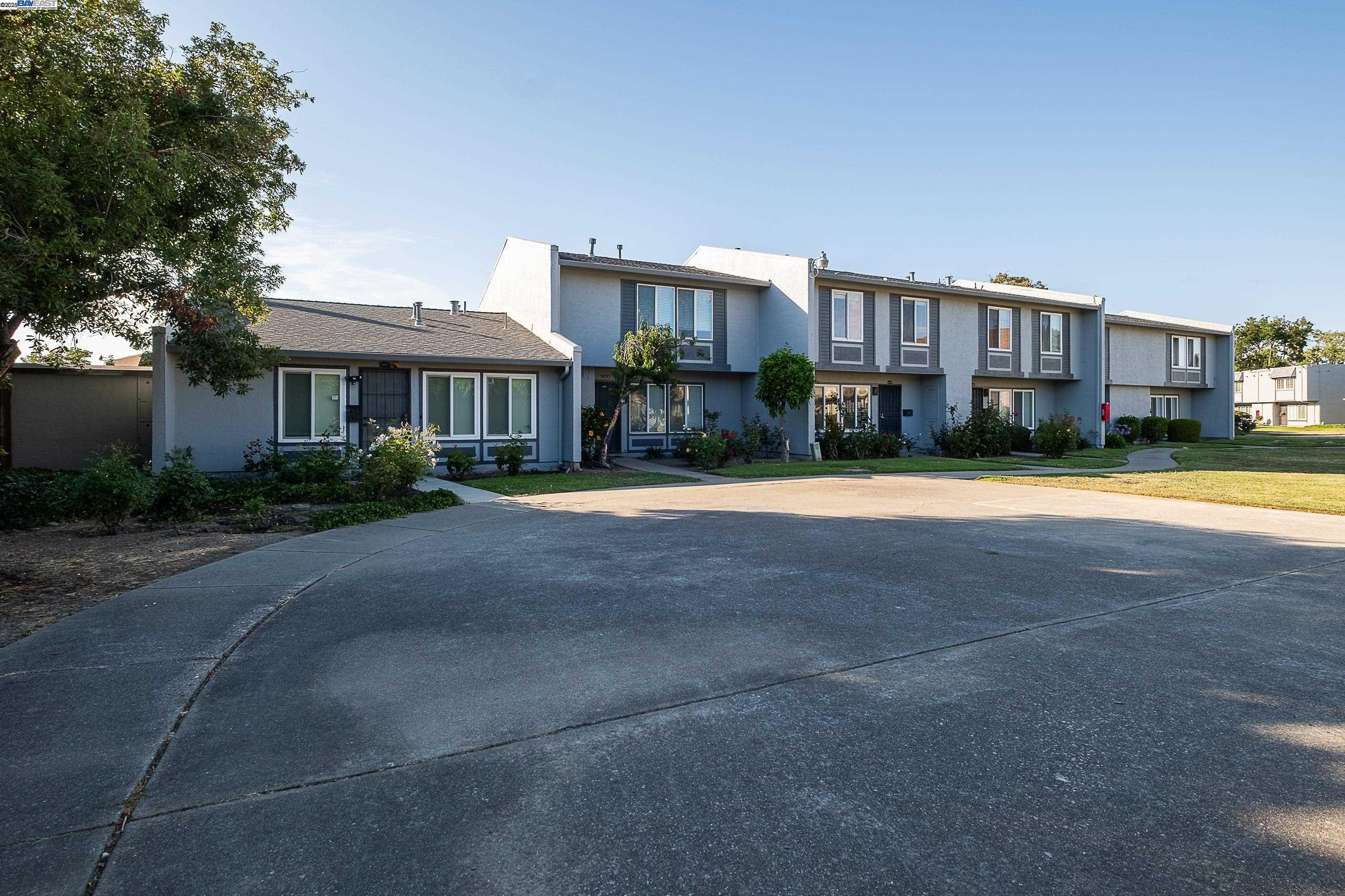 34579 Bluestone Cmn, Fremont, California 94555, 4 Bedrooms Bedrooms, 7 Rooms Rooms,2 BathroomsBathrooms,Residential,For Sale,34579 Bluestone Cmn,41106239