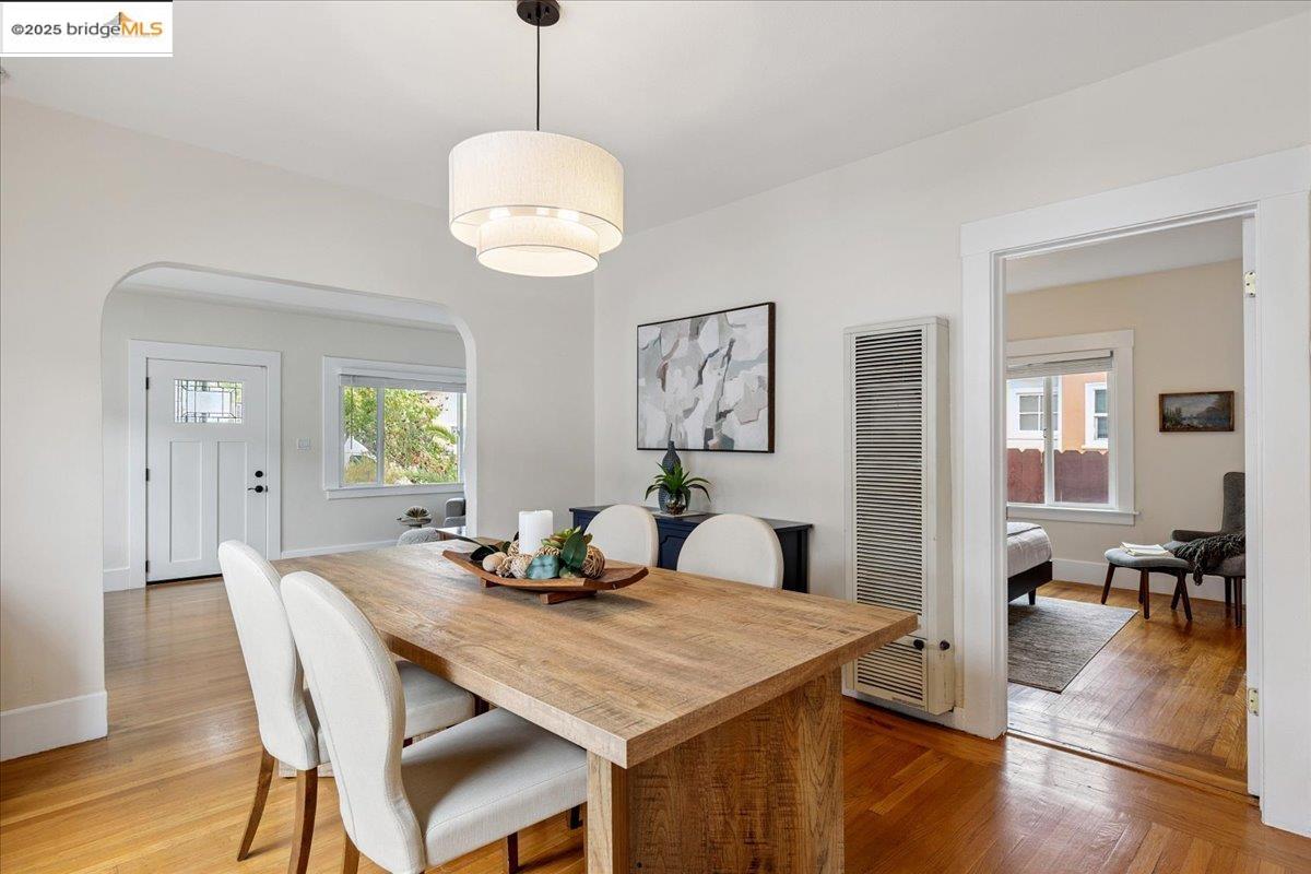 2680 67Th Ave, Oakland, California 94605, 3 Bedrooms Bedrooms, 6 Rooms Rooms,2 BathroomsBathrooms,Residential,For Sale,2680 67Th Ave,41106240