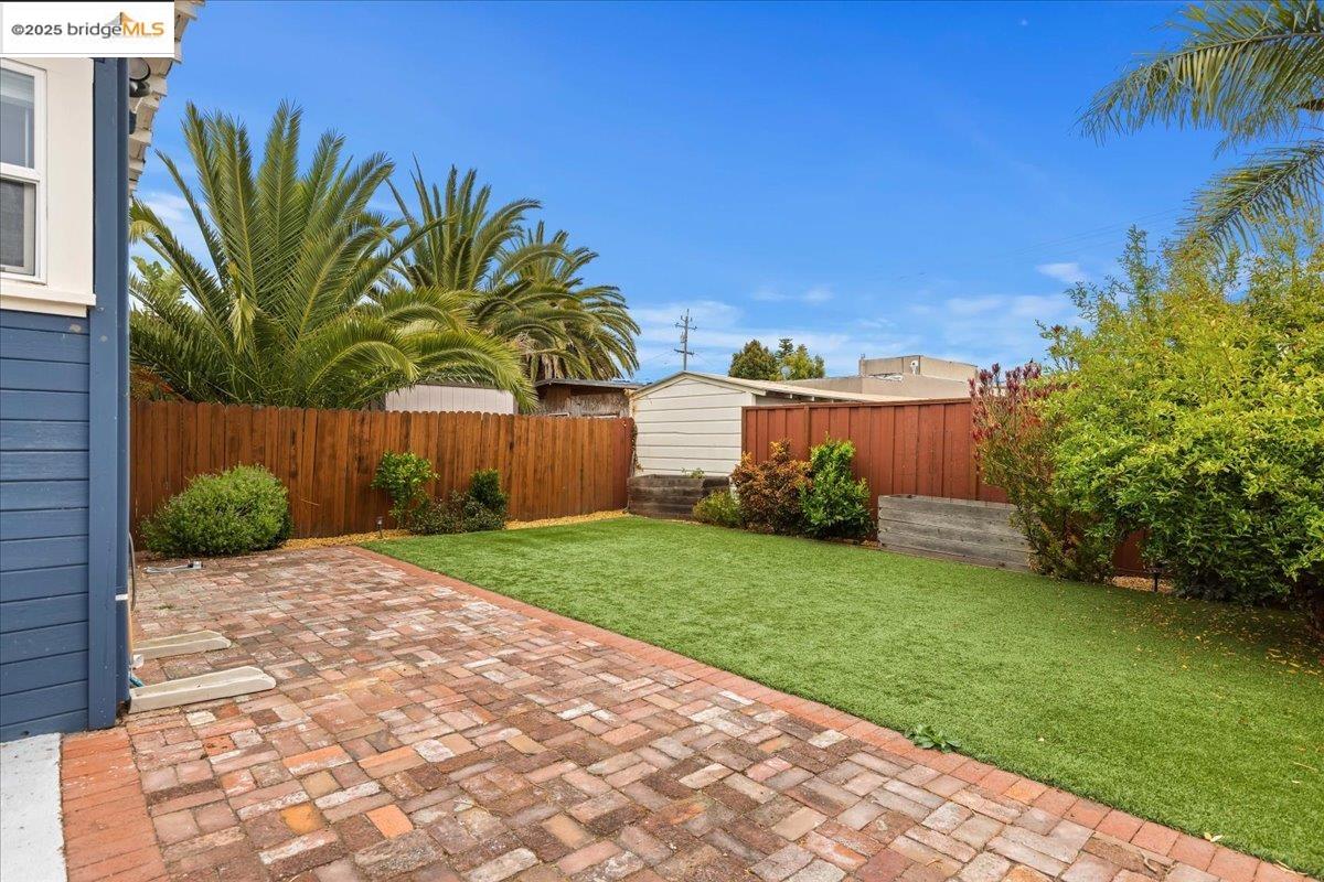 2680 67Th Ave, Oakland, California 94605, 3 Bedrooms Bedrooms, 6 Rooms Rooms,2 BathroomsBathrooms,Residential,For Sale,2680 67Th Ave,41106240